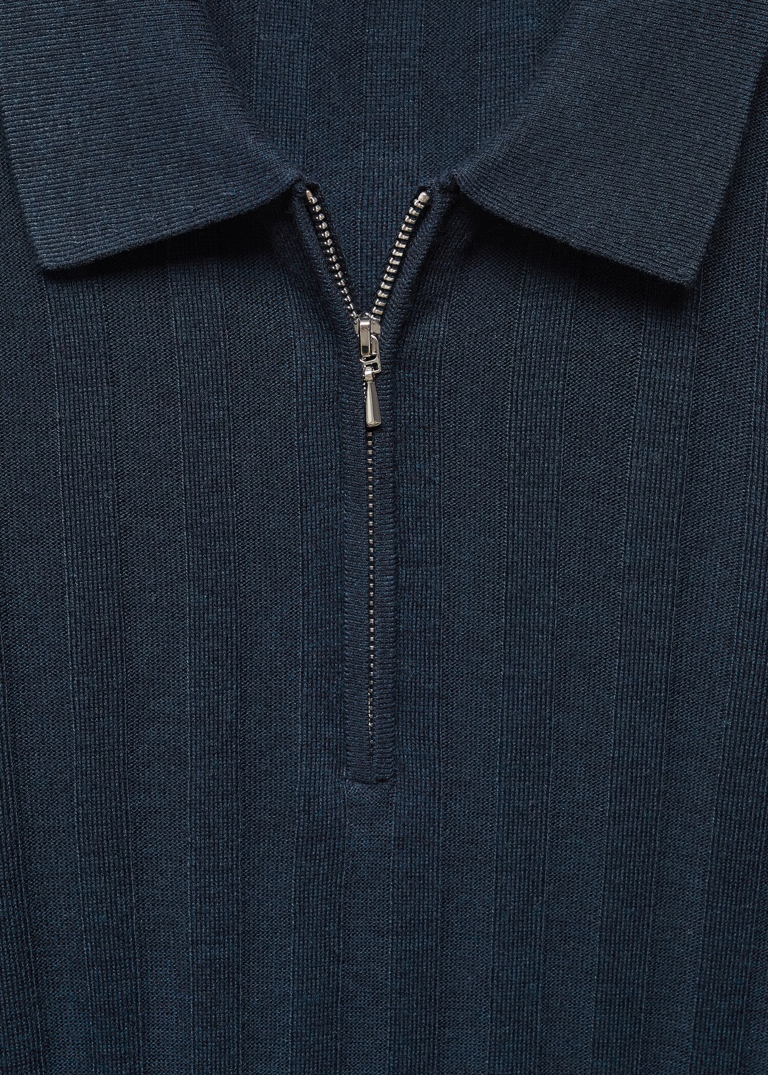 Zip neck jumper - Details of the article 8