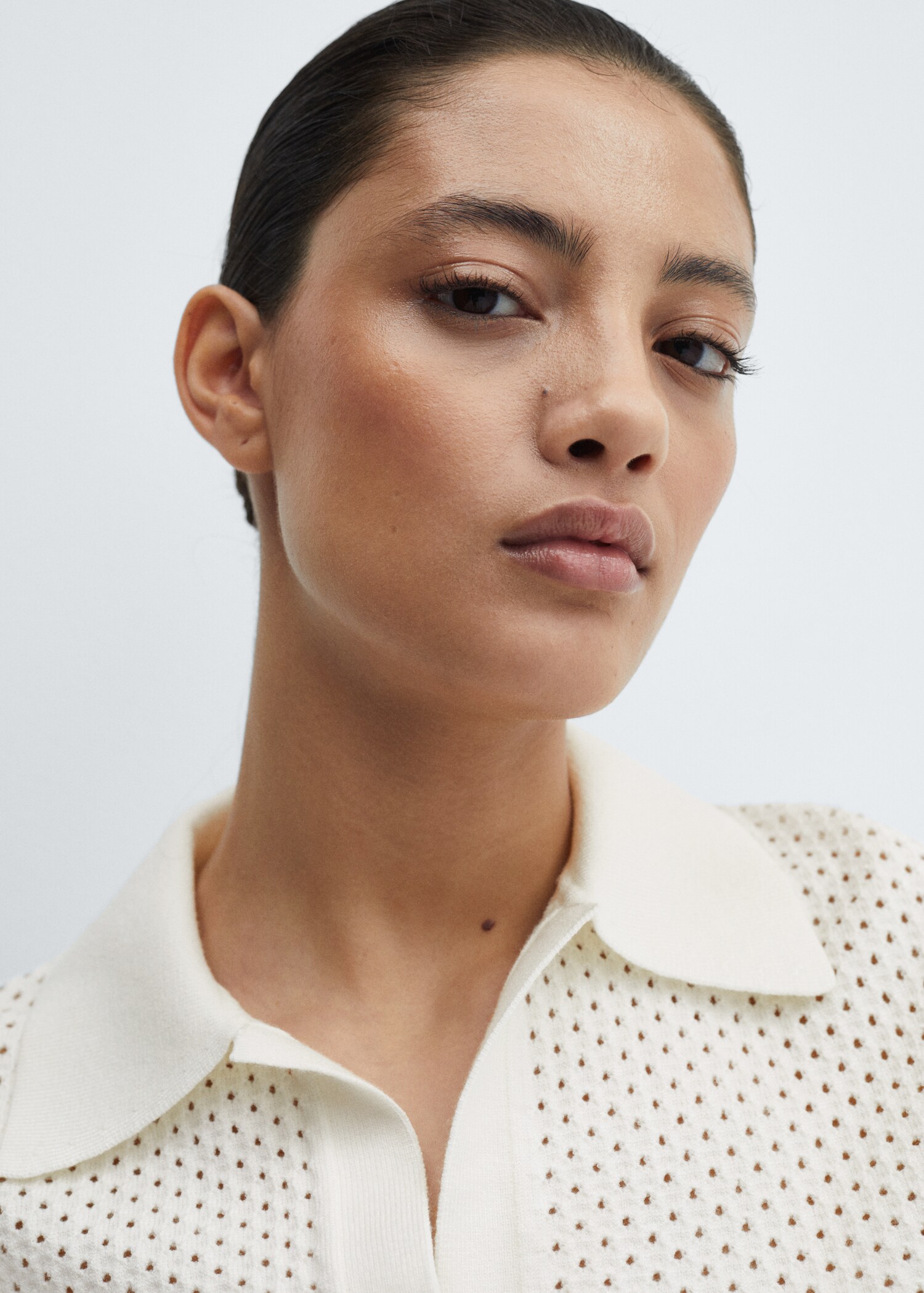 Openwork polo-neck top - Details of the article 1
