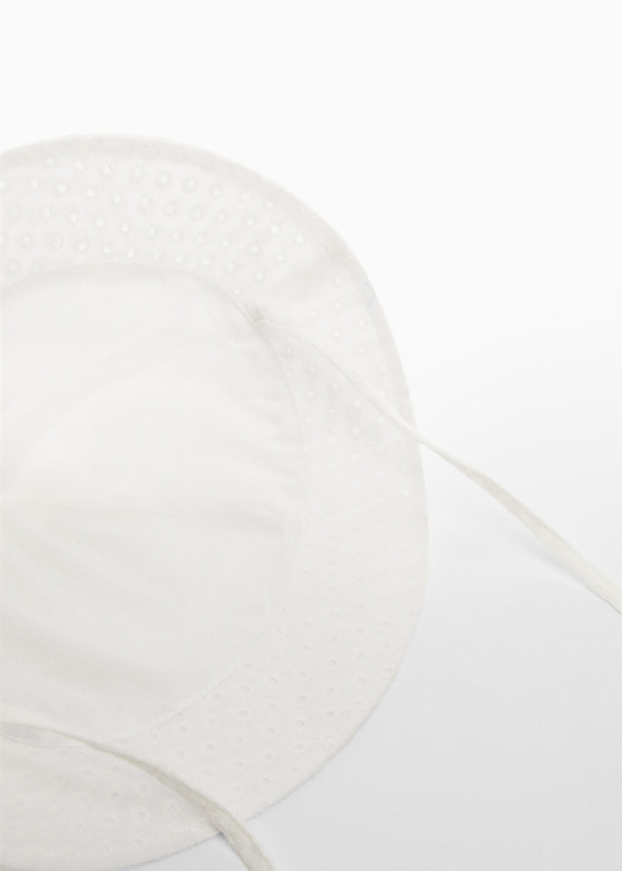 Floral bucket hat - Details of the article 1, White. Ref: 67055994-00.