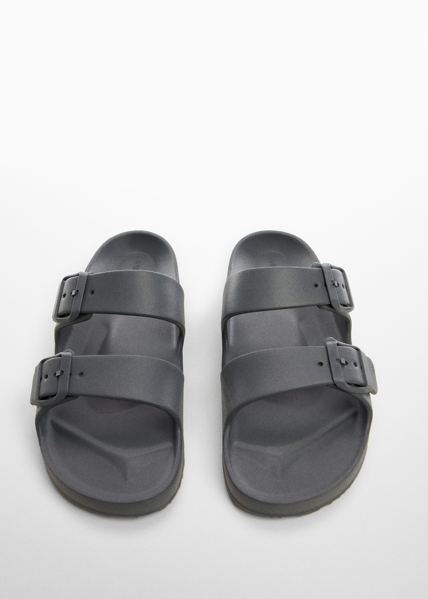 Flip-Flops mit Schnallen - Detail des Artikels 2
