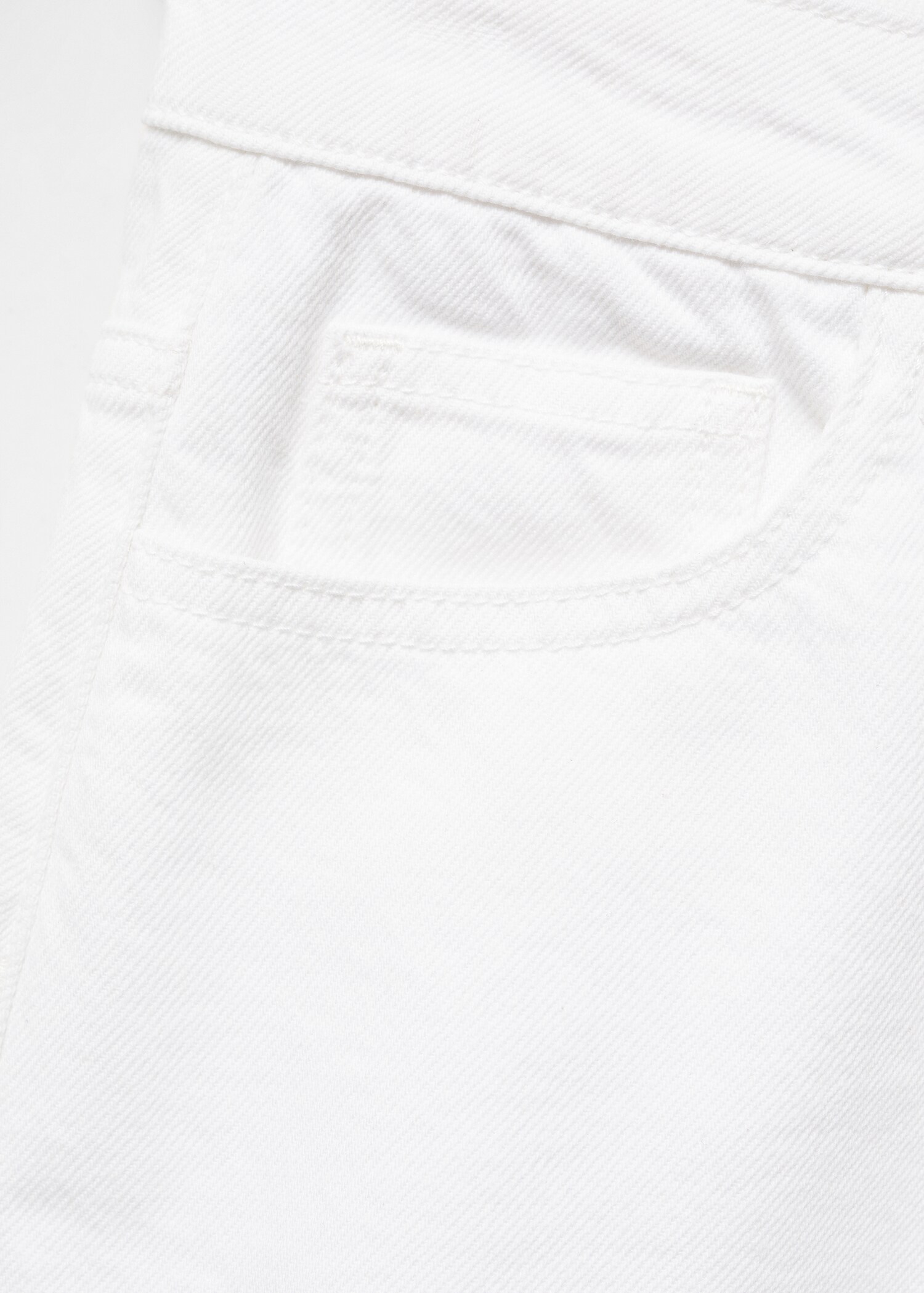 Medium-waist denim shorts - Details of the article 8
