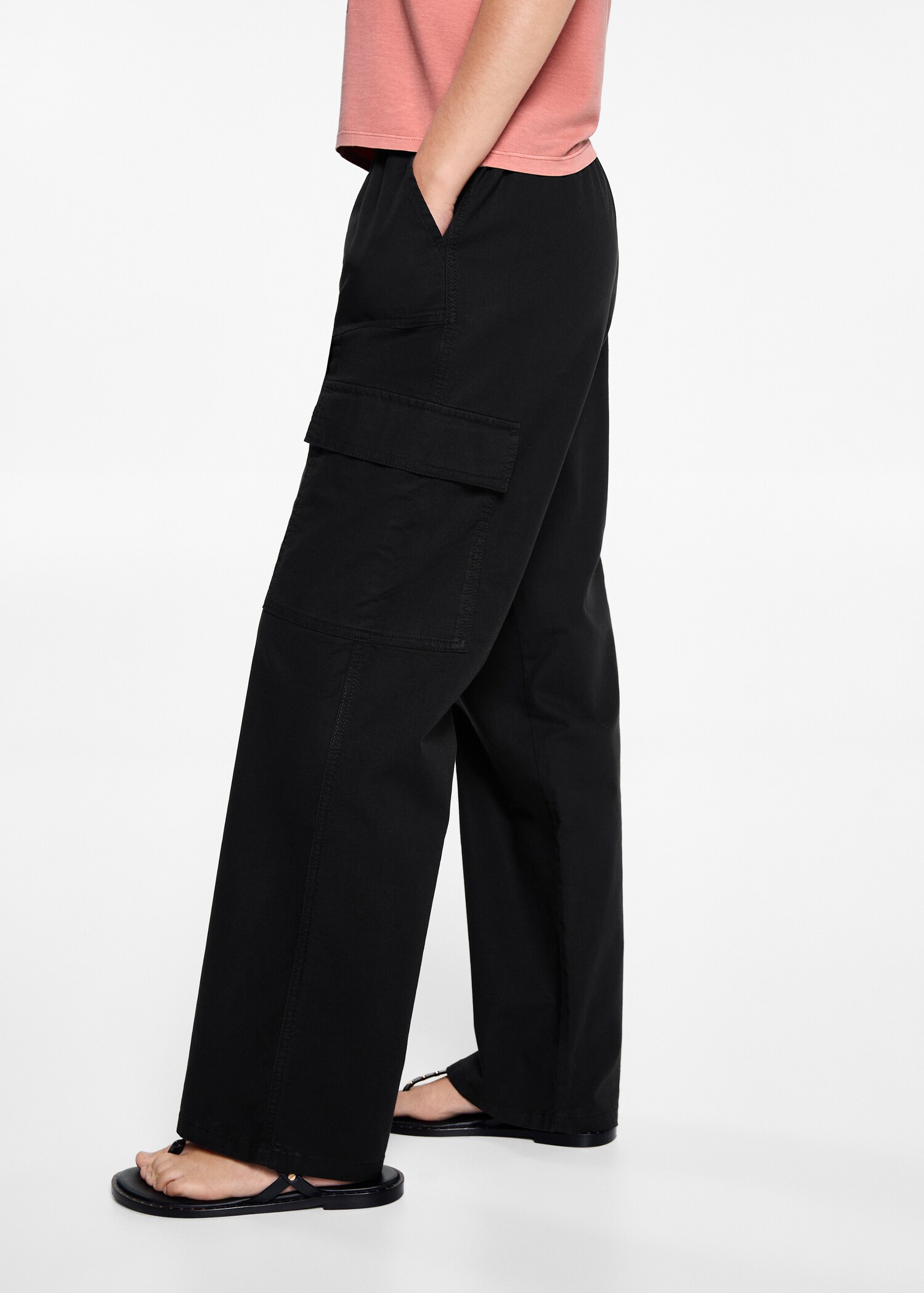 Flowy cargo trousers - Details of the article 6