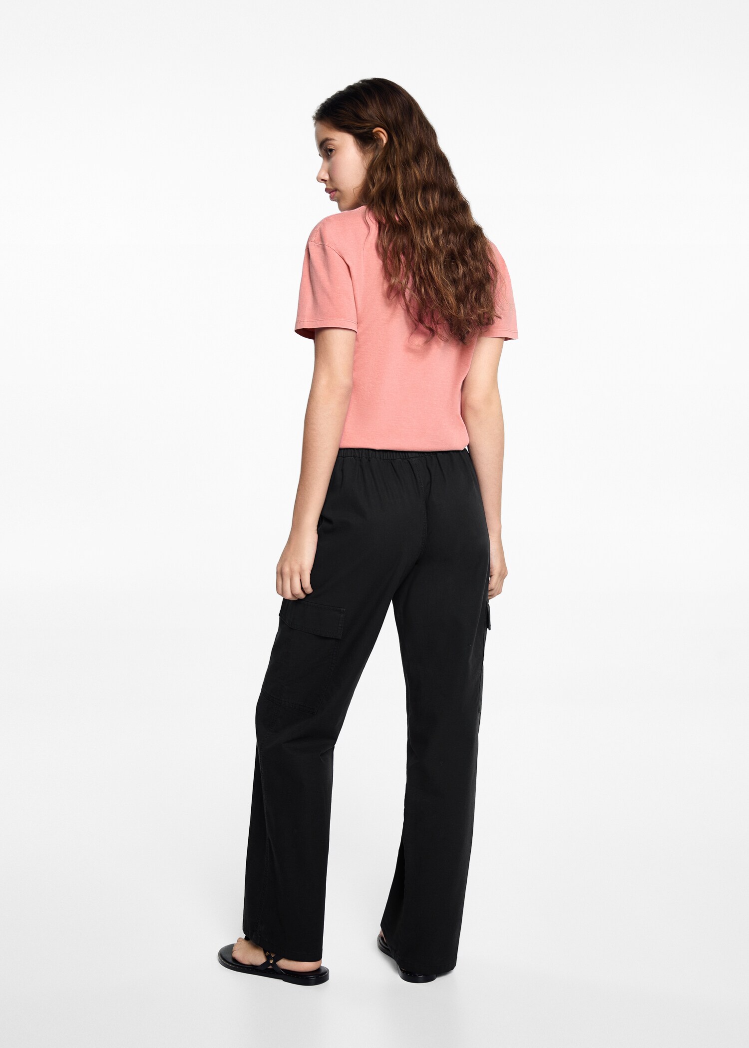 Flowy cargo trousers - Reverse of the article