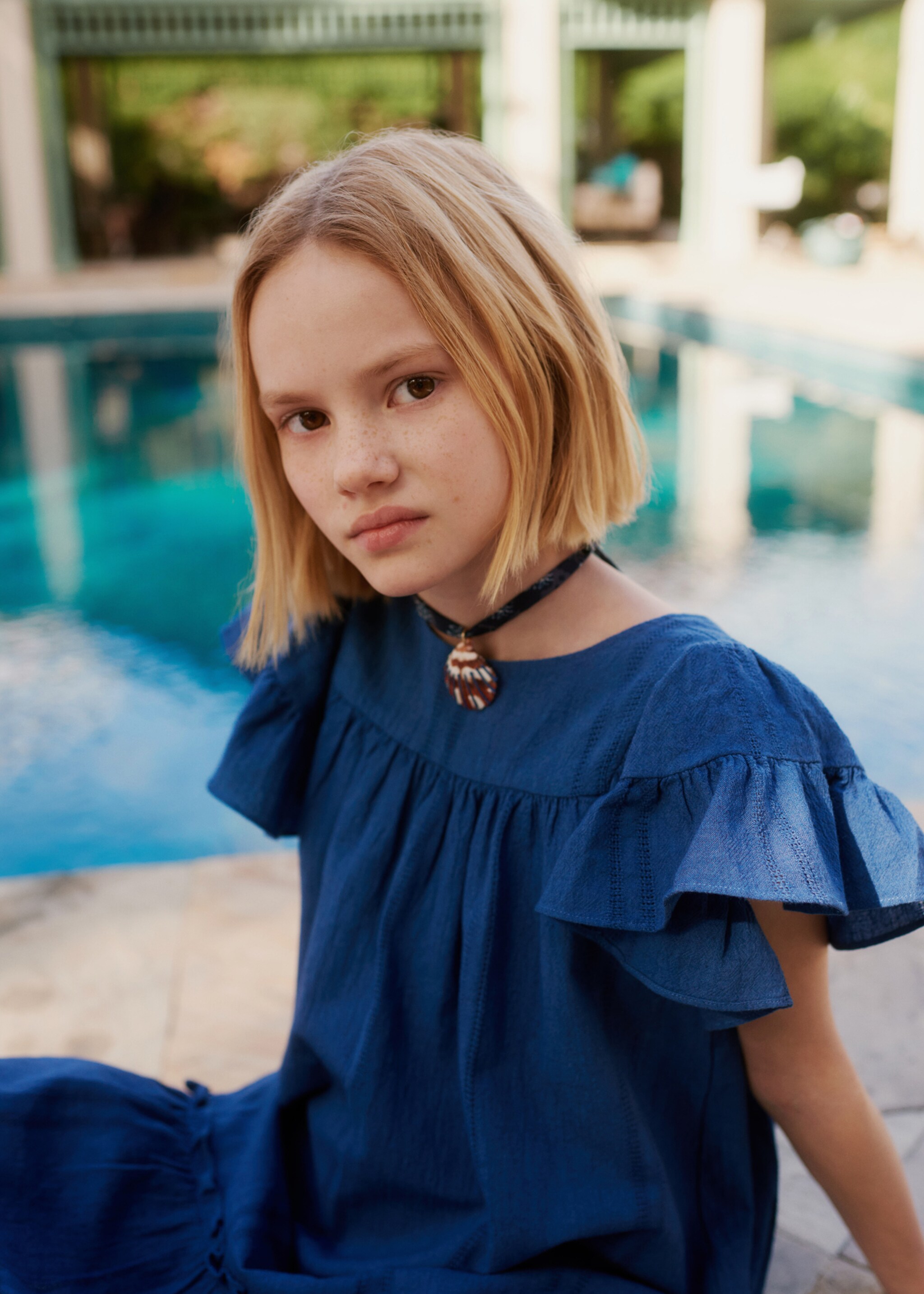 Shell necklace - Details of the article 5, Dark Navy. Ref: 67056048-00.