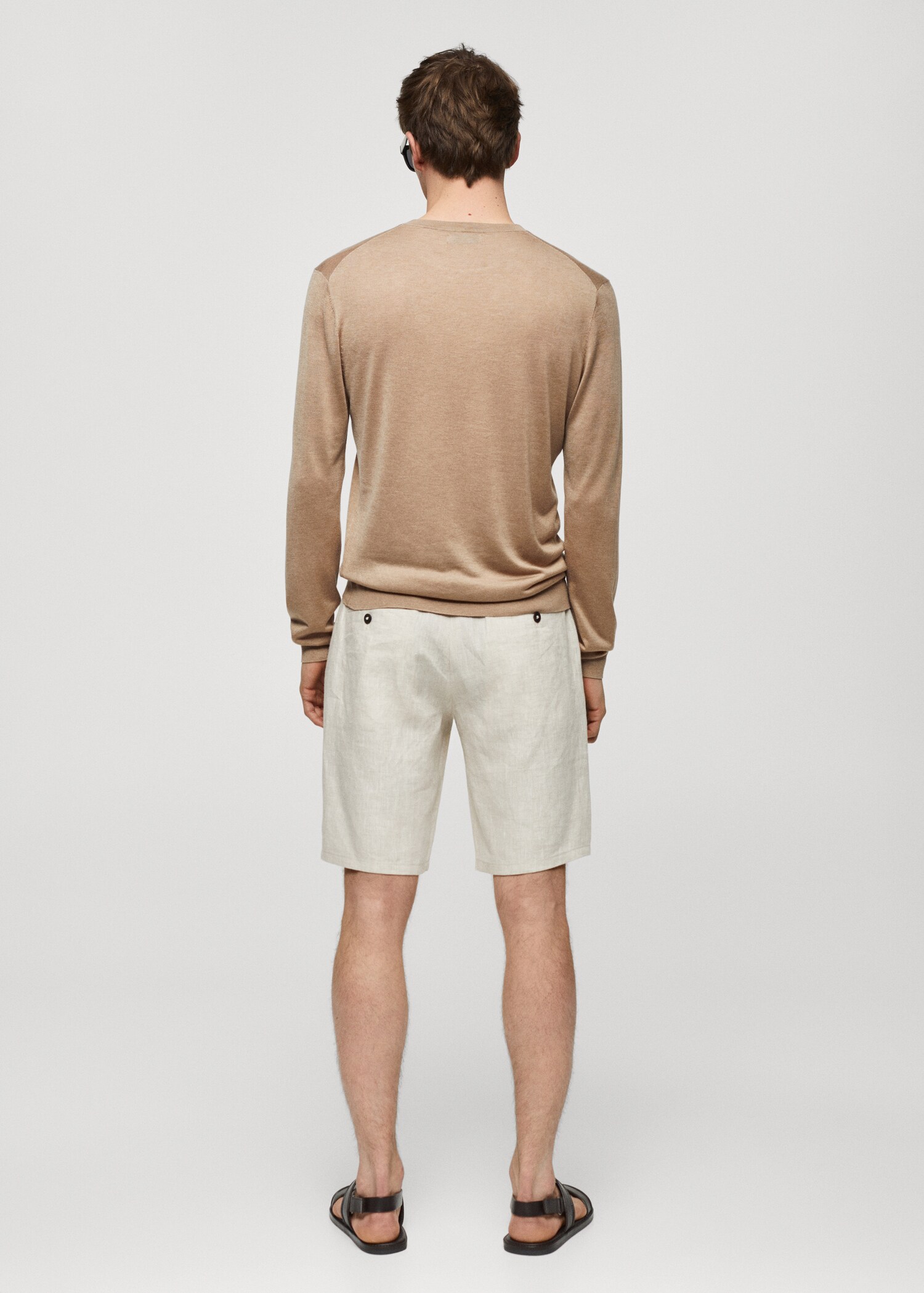 Feiner Pullover aus Maulbeerenseide - Rückseite des Artikels