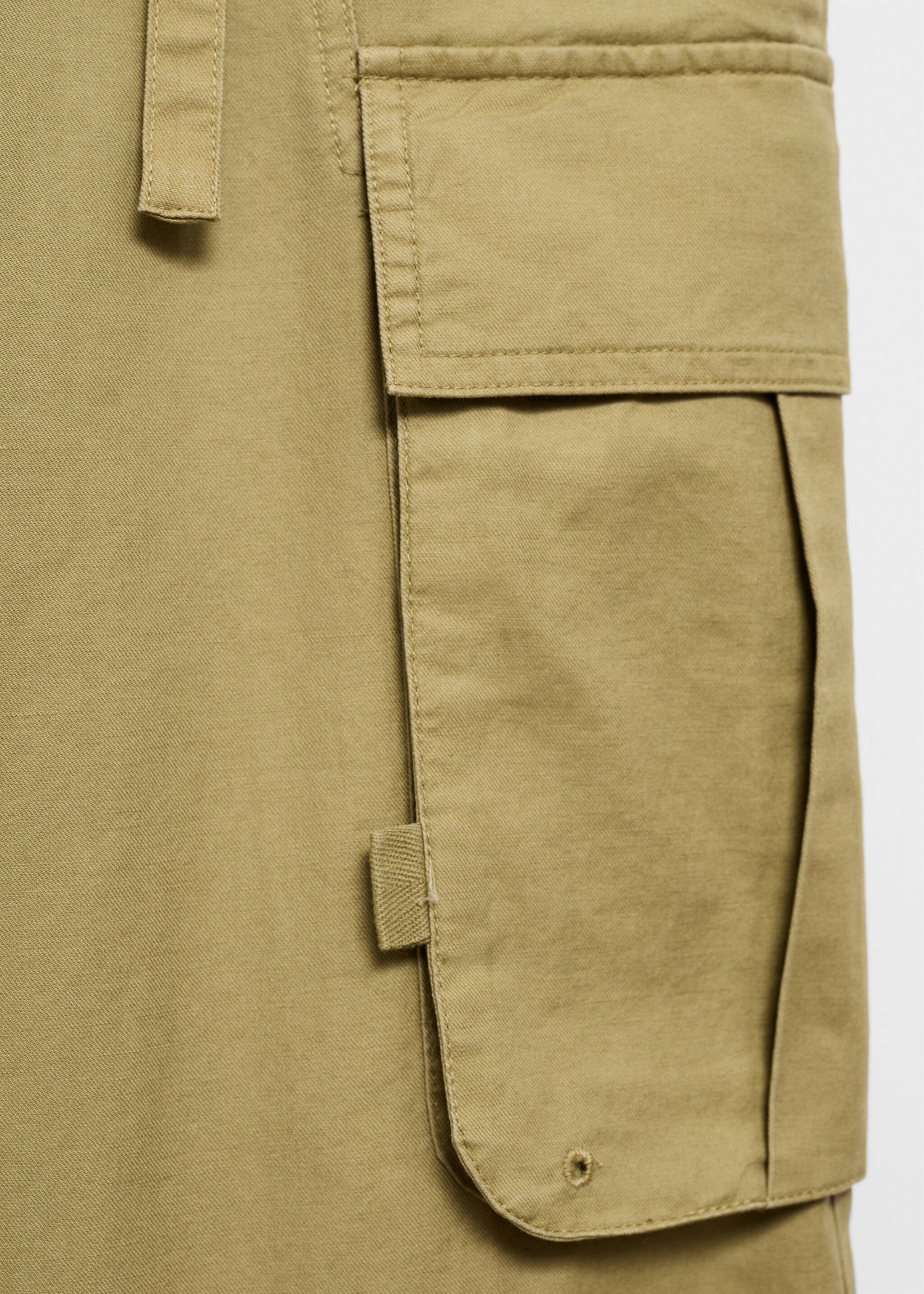 Cargo trousers with pocket - Details of the article 8
