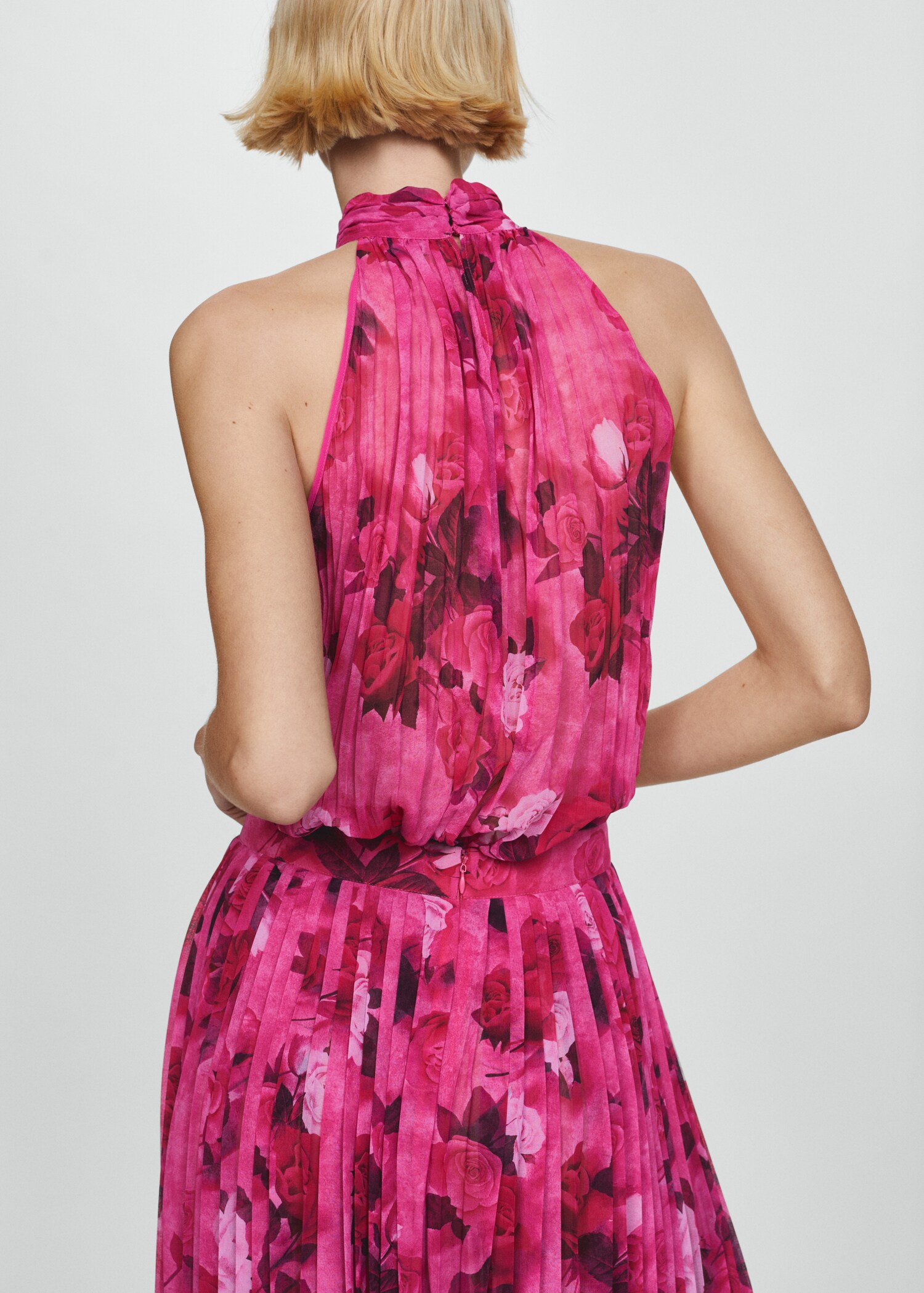 Printed halter neck blouse - Reverse of the article