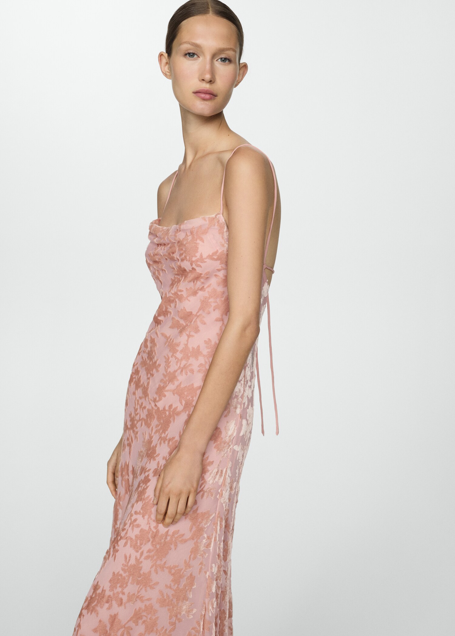 Asymmetric dress with draped neckline - Medium plane