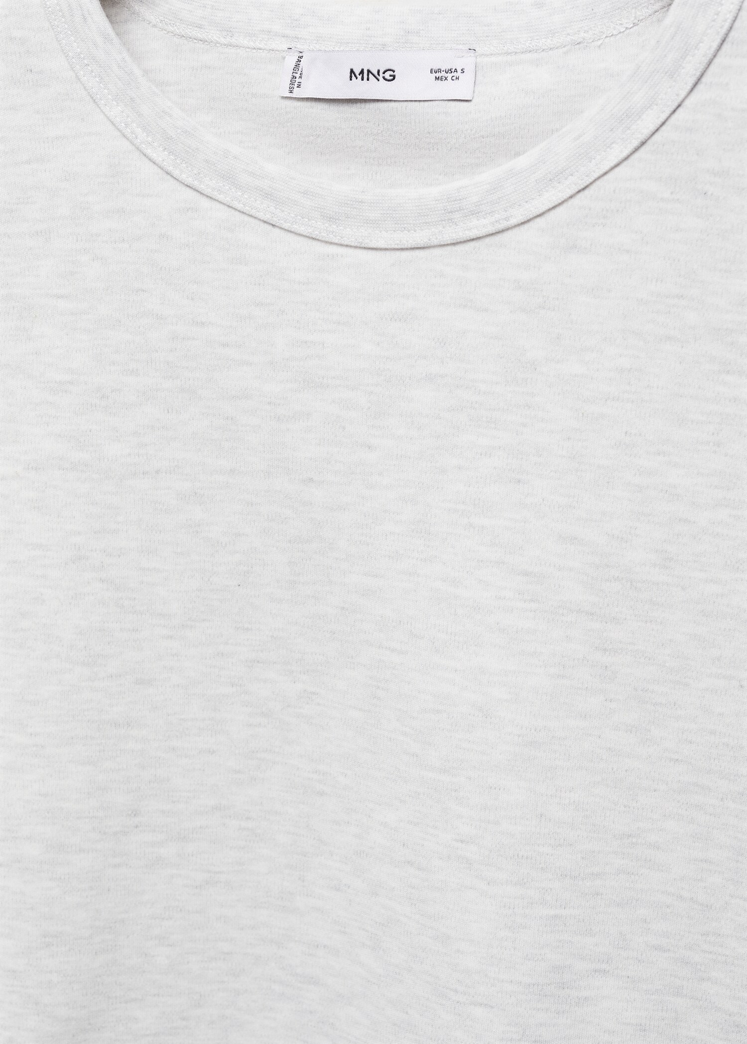 Short-sleeved cotton t-shirt - Details of the article 8
