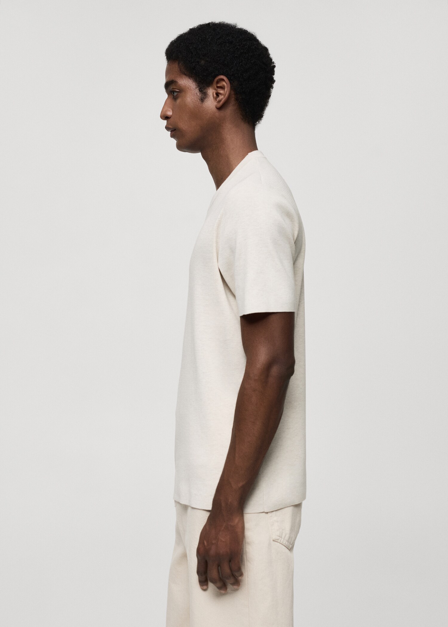Cotton blend knitted t-shirt - Details of the article 2