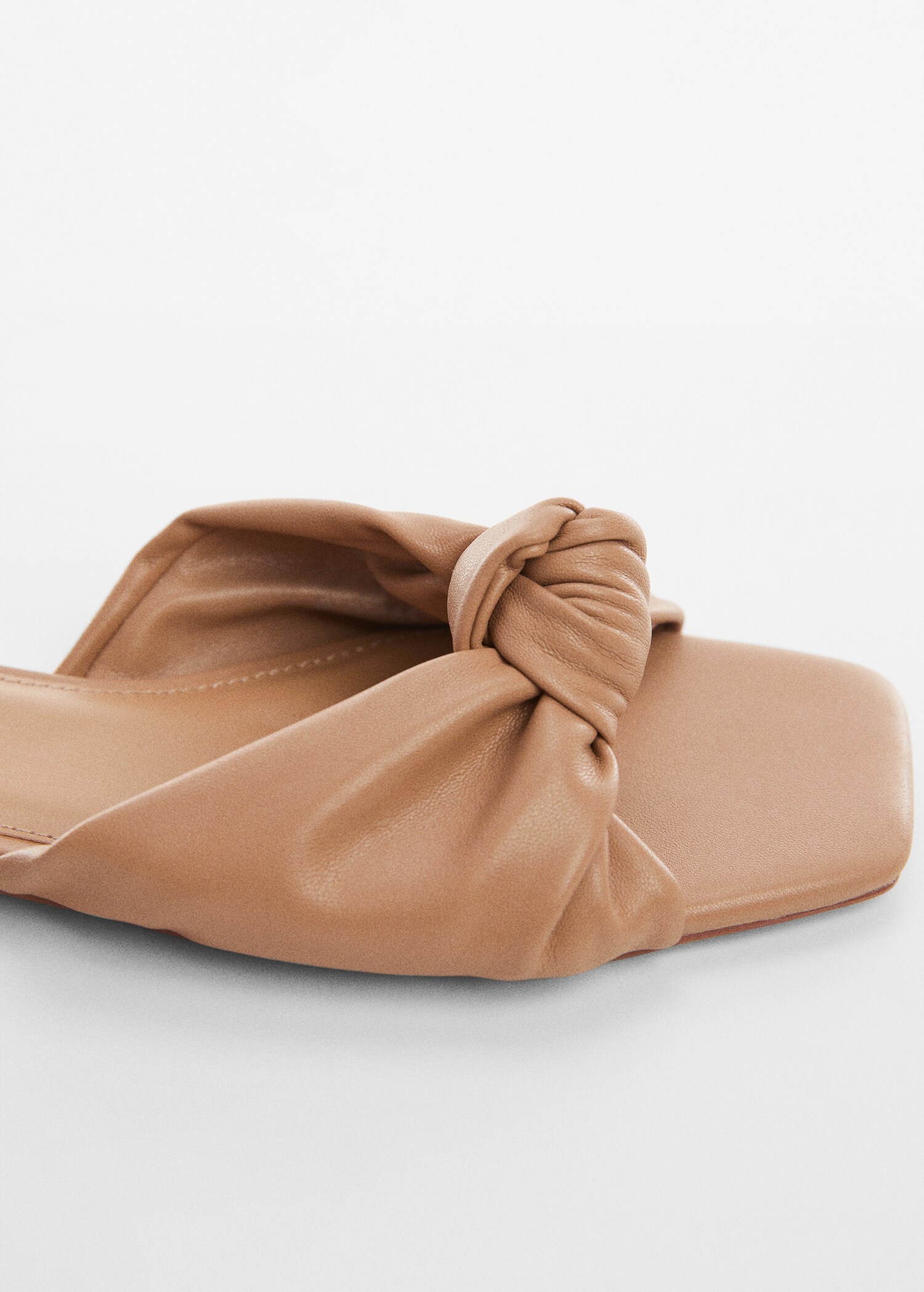 Square-toe sandals with knot detail - Details of the article 2