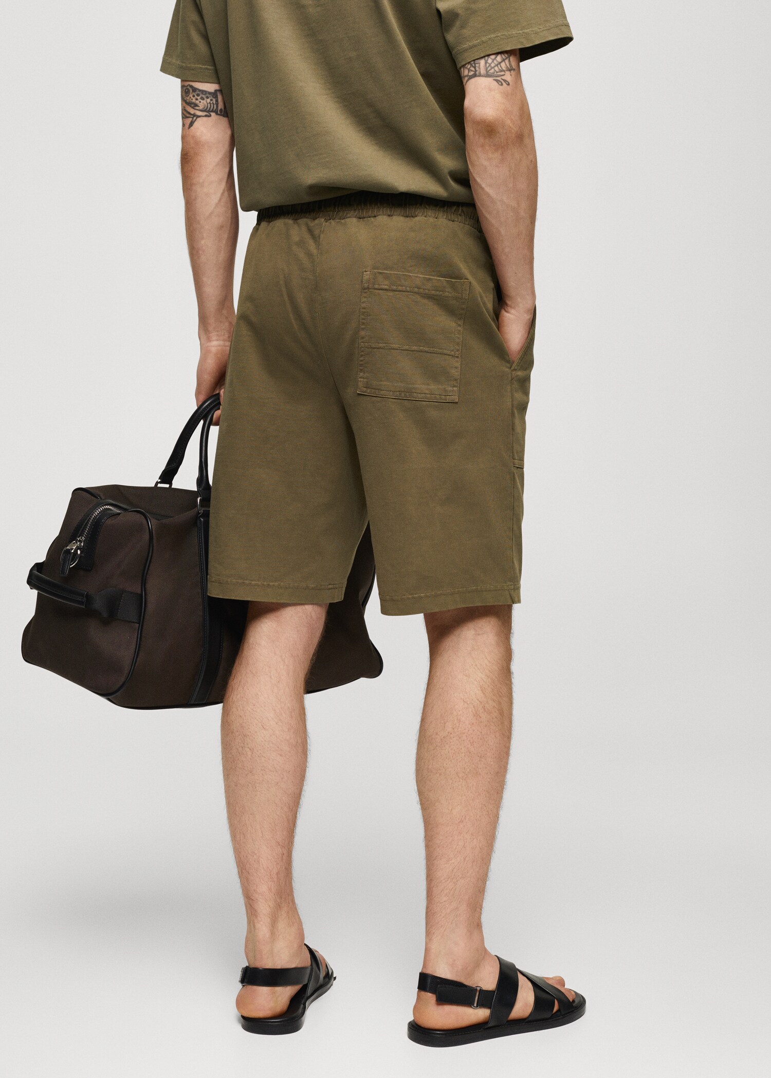 100% cotton bermuda shorts with drawstring - Reverse of the article