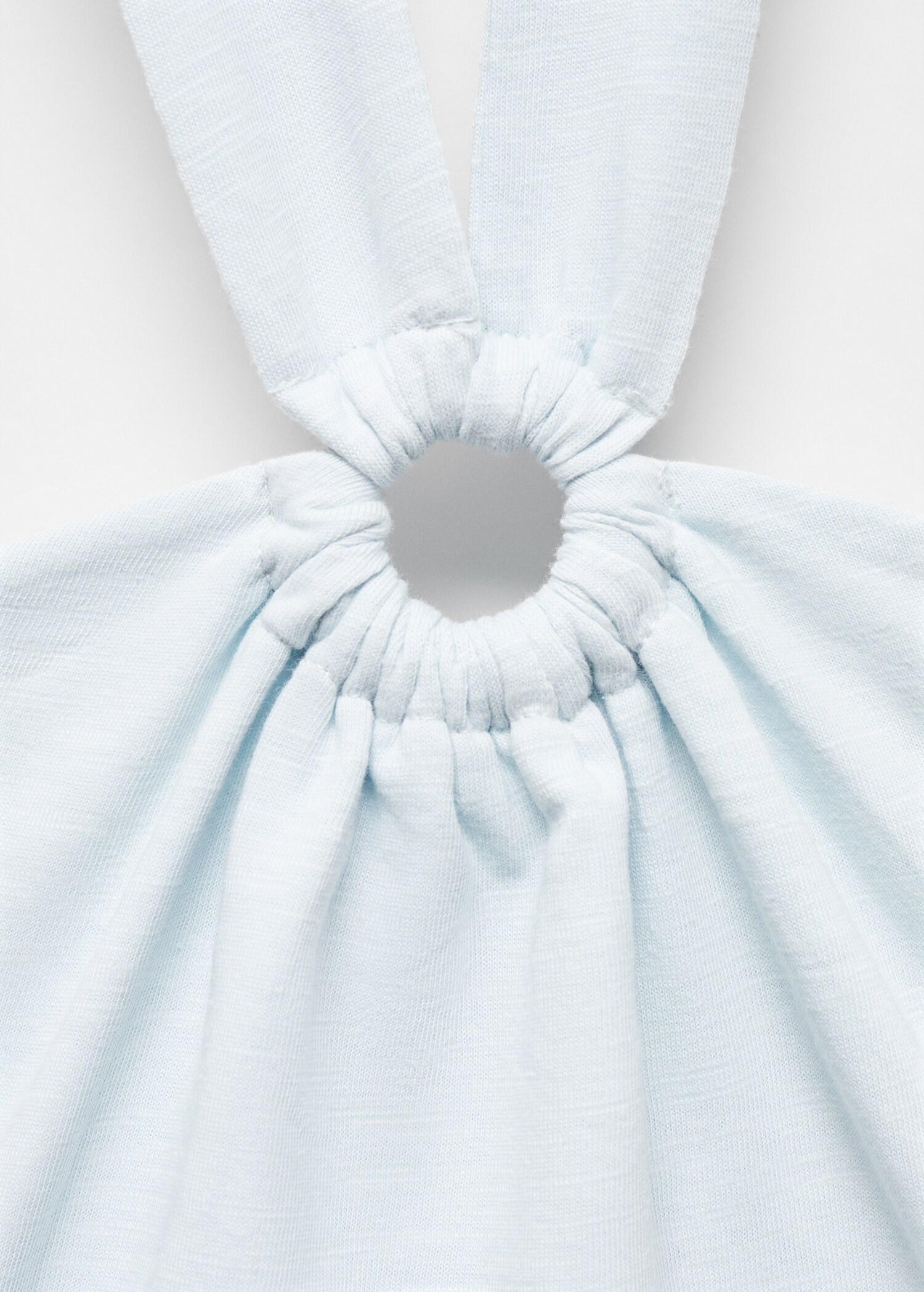 Halter neck top - Details of the article 8