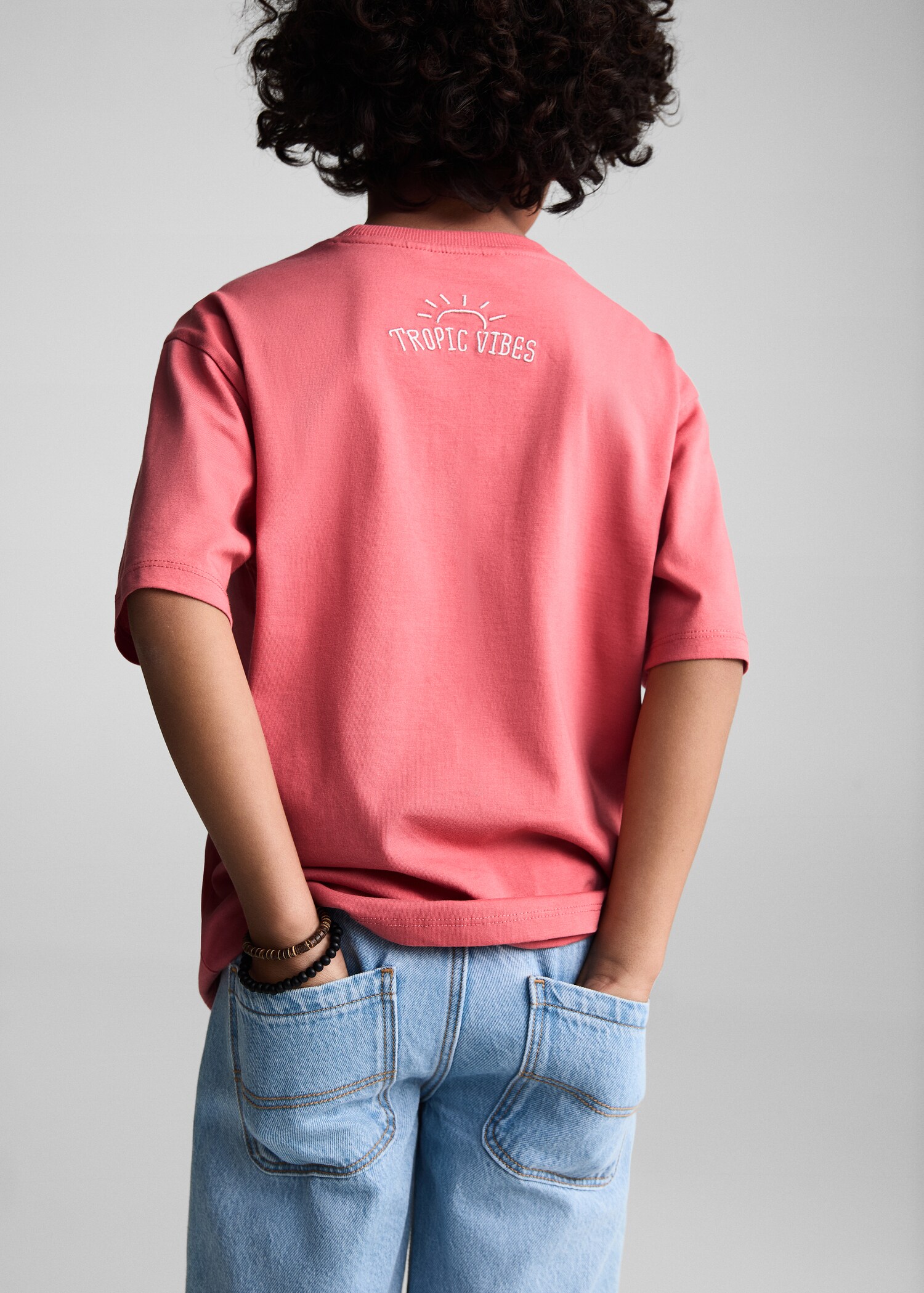 T-Shirt mit Surf-Print - Rückseite des Artikels