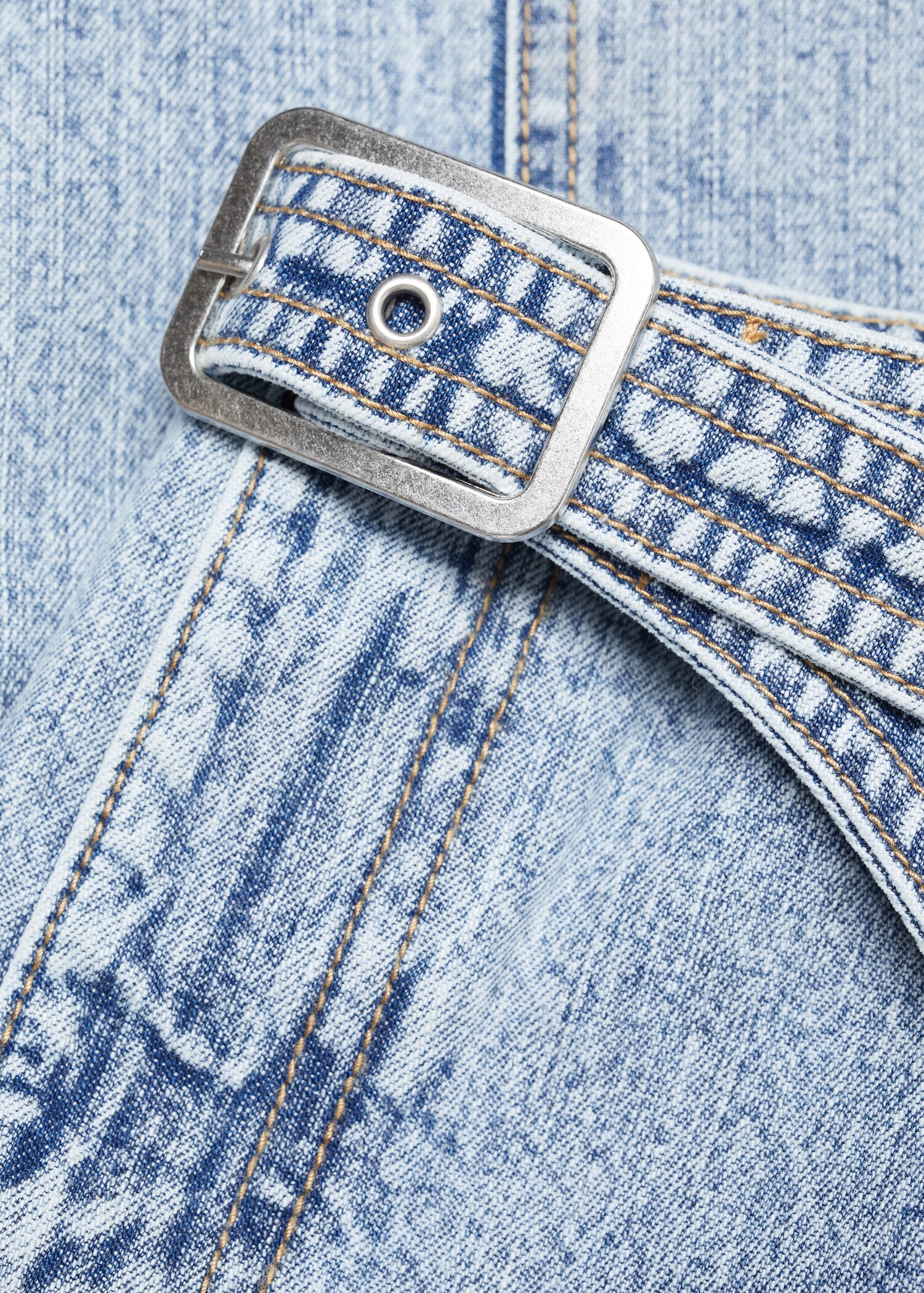 Denim midi-skirt with belt - Details of the article 8