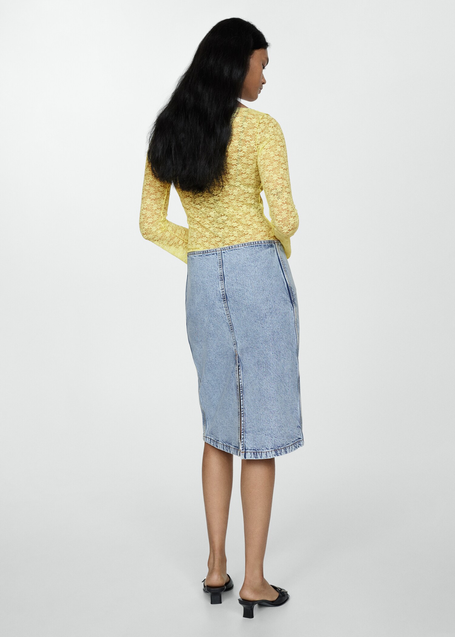 Denim midi-skirt with belt - Reverse of the article