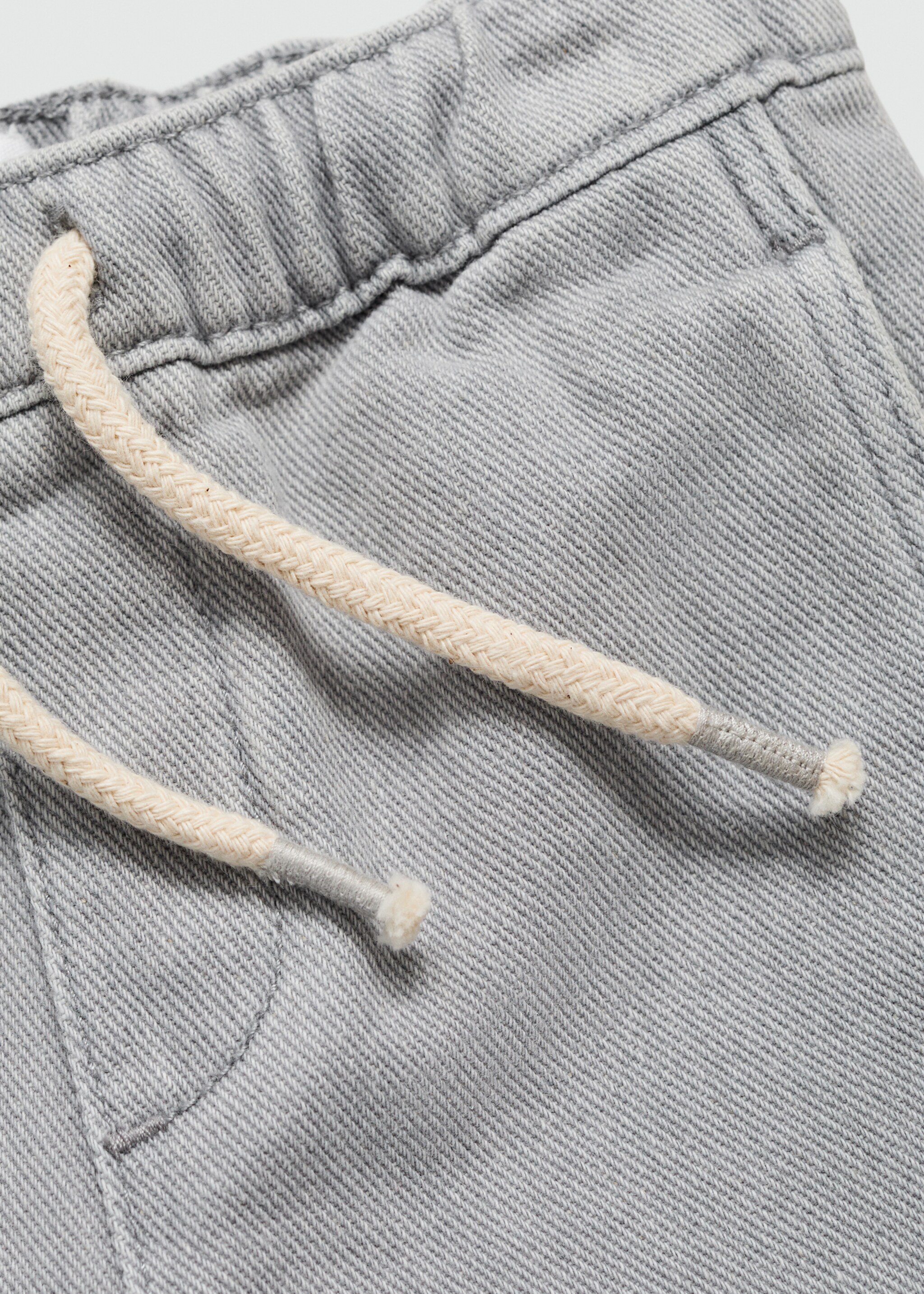 Comfy-fit denim Bermuda shorts - Details of the article 8, Denim Grey. Ref: 67057915-00.