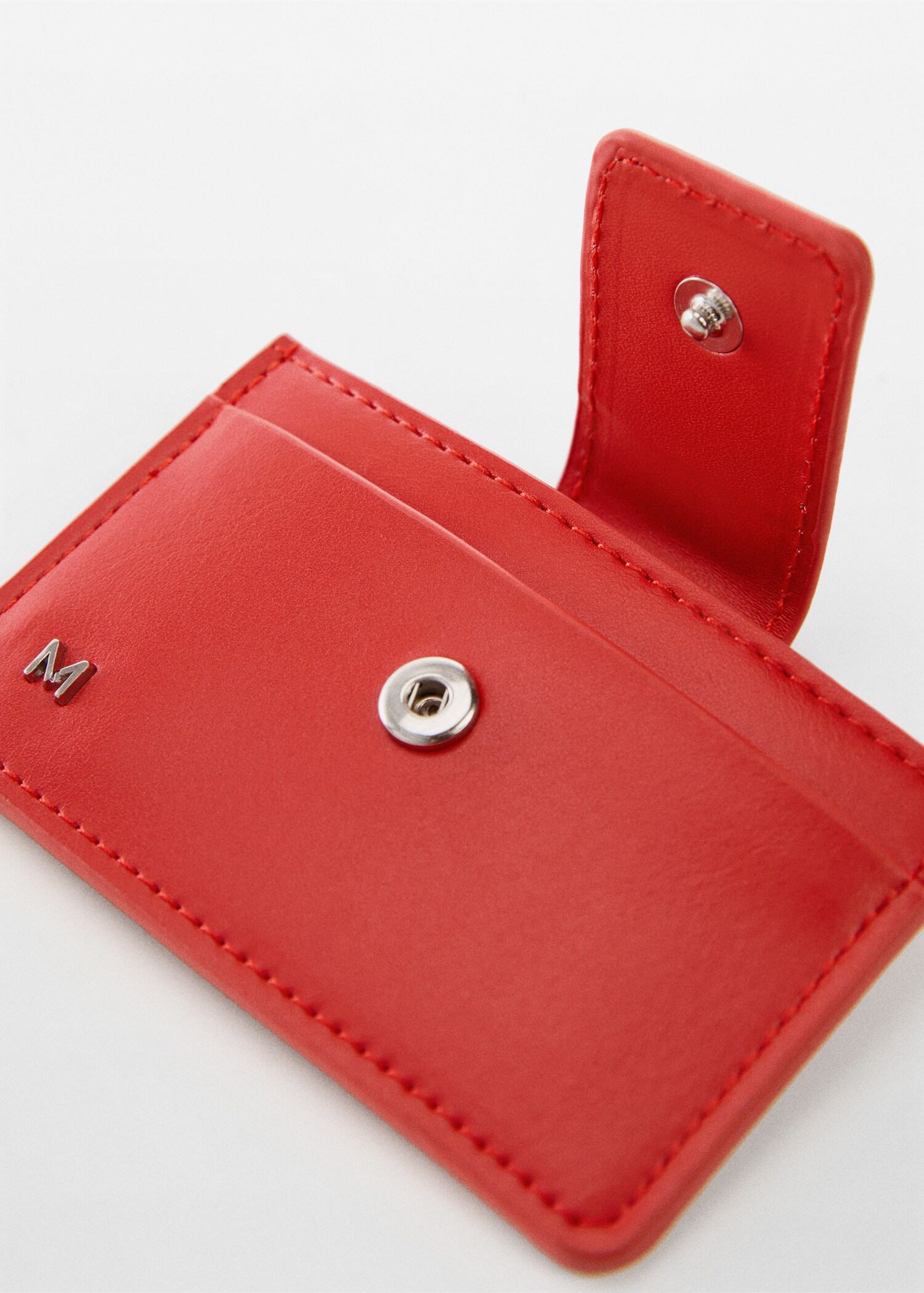 Card holder with flap and logo - Medium plane