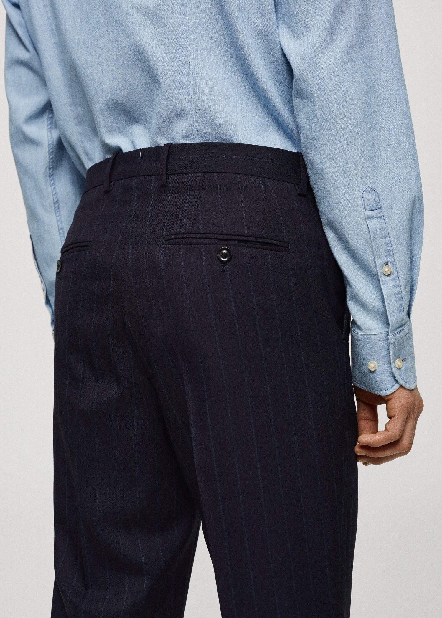 Pinstripe virgin wool suit trousers - Details of the article 4
