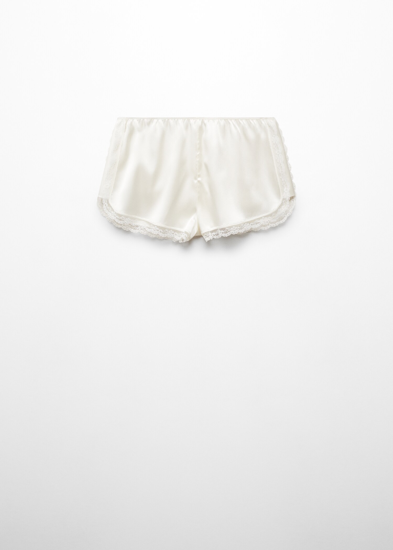 Short style lingerie soie - Article sans modèle