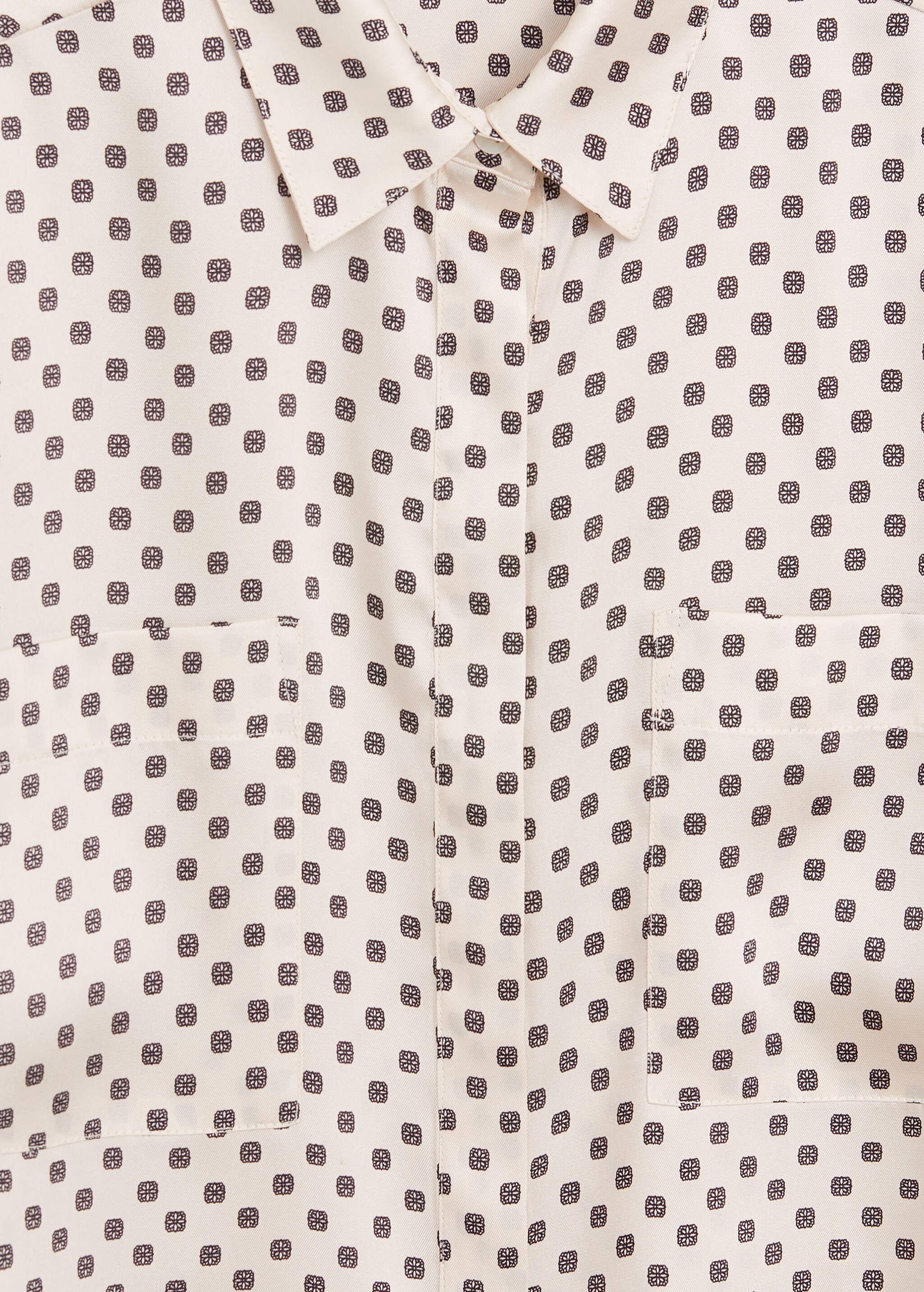 Camisa satinada estampada - Detalle del artículo 8