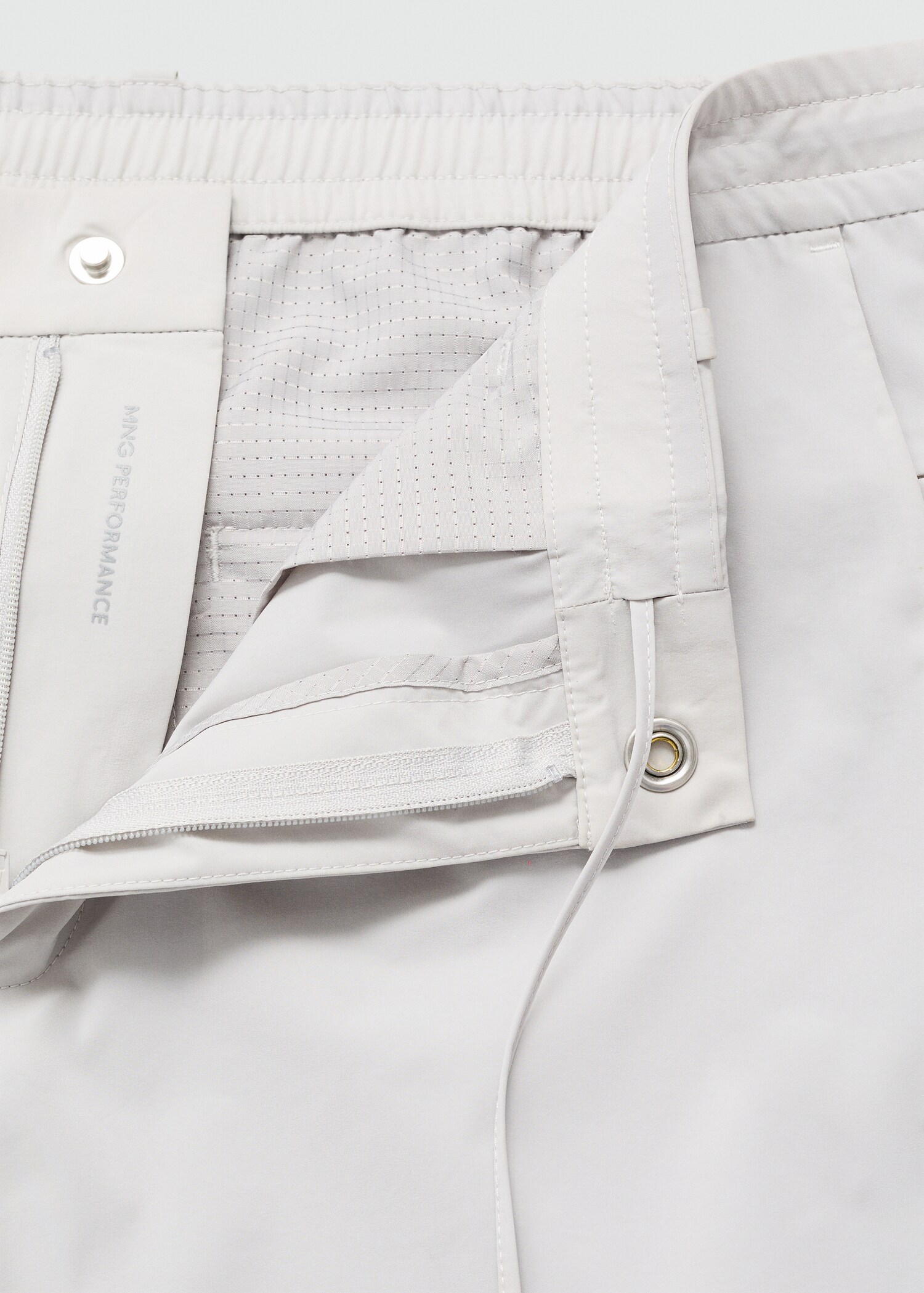 Wasserabweisende Hose mit Kordel - Detail des Artikels 8