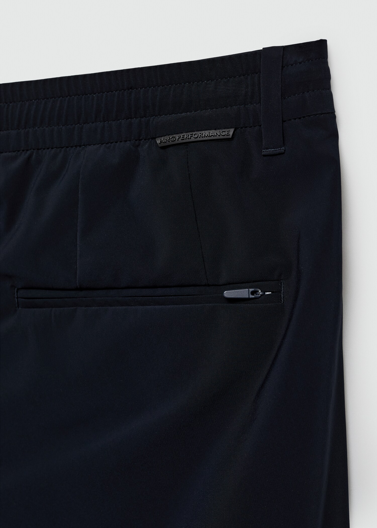 Wasserabweisende Hose mit Kordel - Detail des Artikels 0