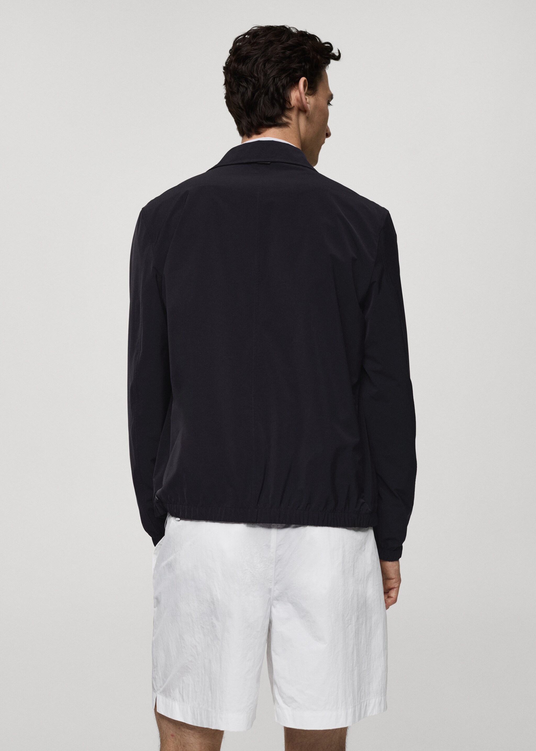 Lightweight water-repellent overshirt - Reverse of the article