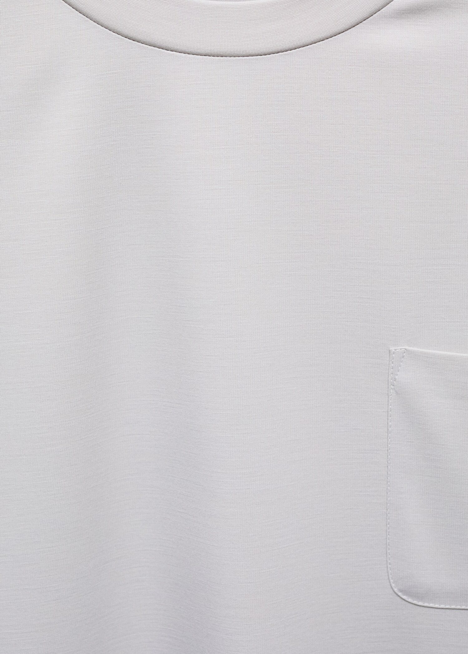 Slim fit t-shirt with pocket - Details of the article 8