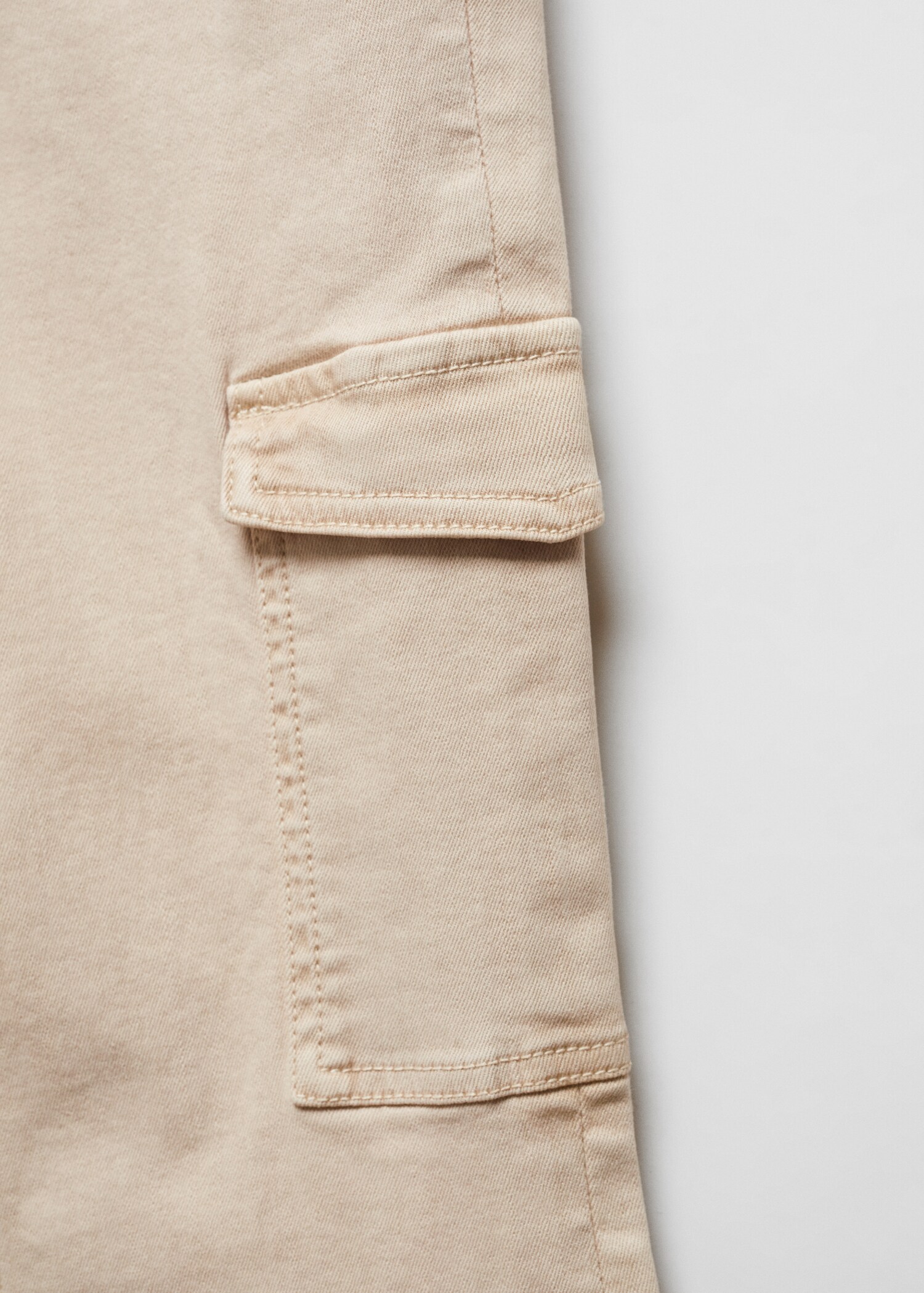 Flared cargo trousers - Details of the article 8