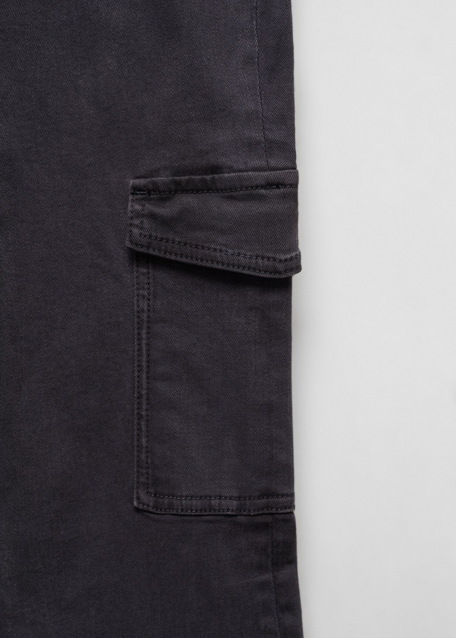 Flared cargo trousers - Details of the article 8