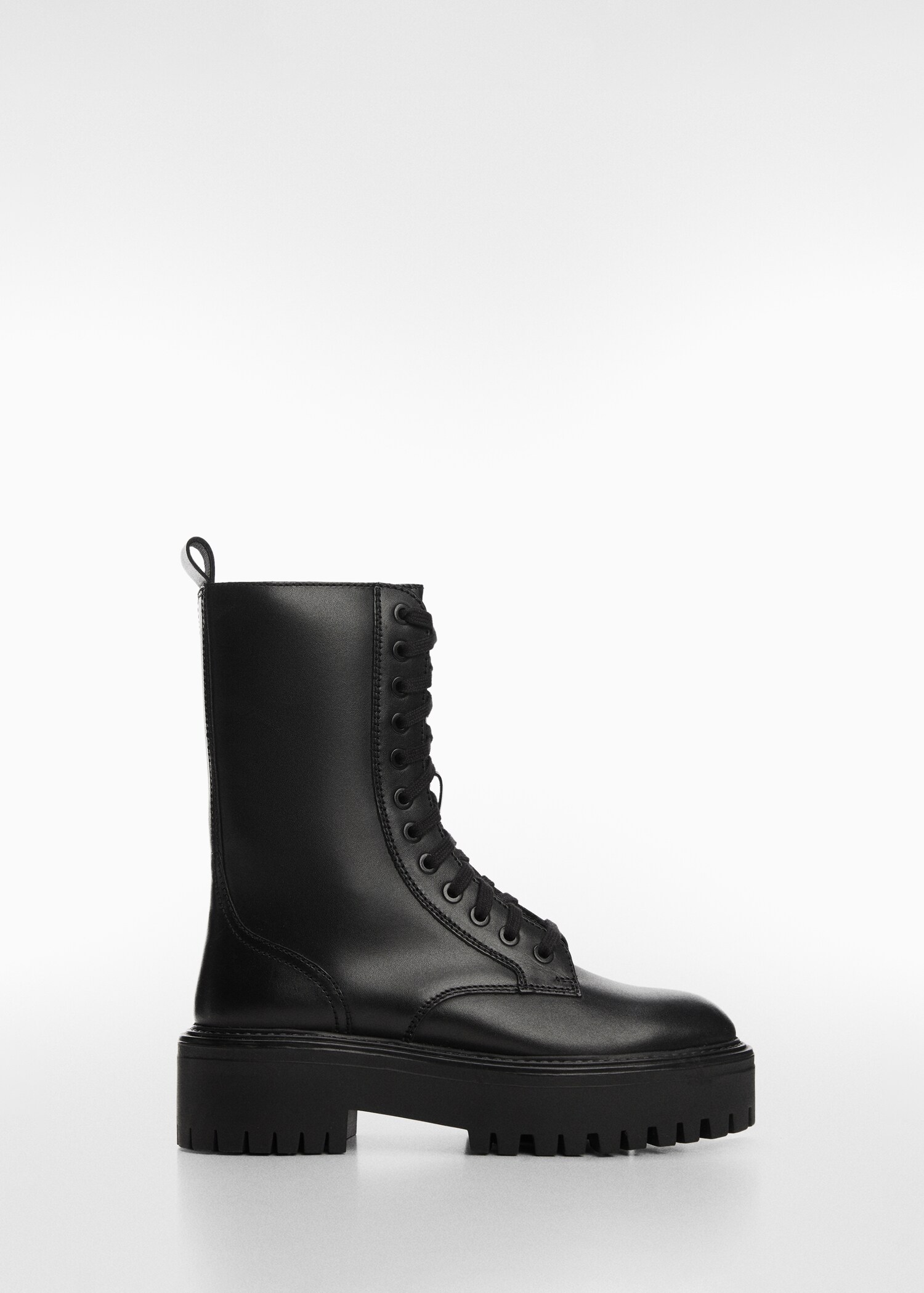 Leather boot with laces and track sole - Article without model
