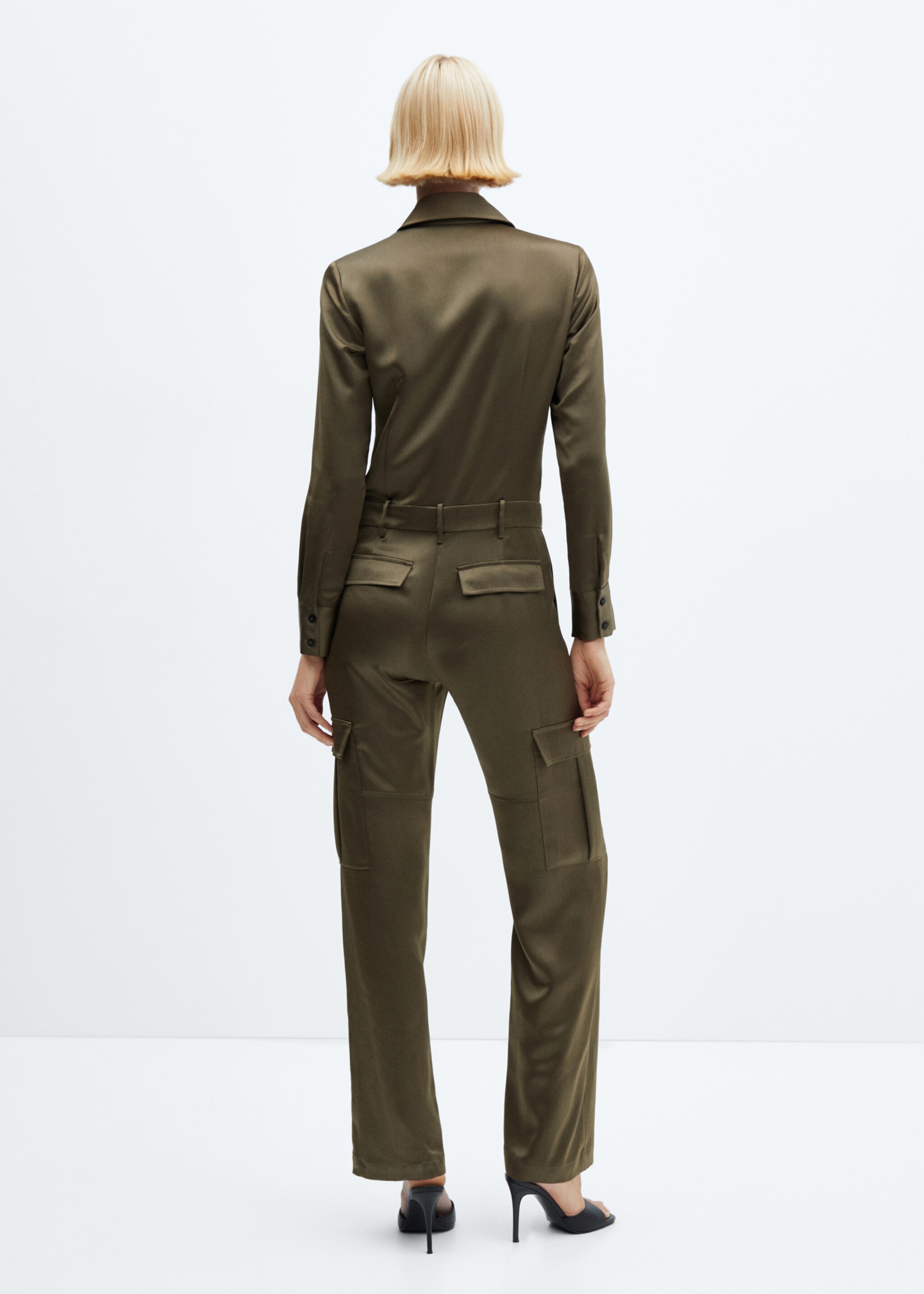 Satin cargo jumpsuit - Reverse of the article