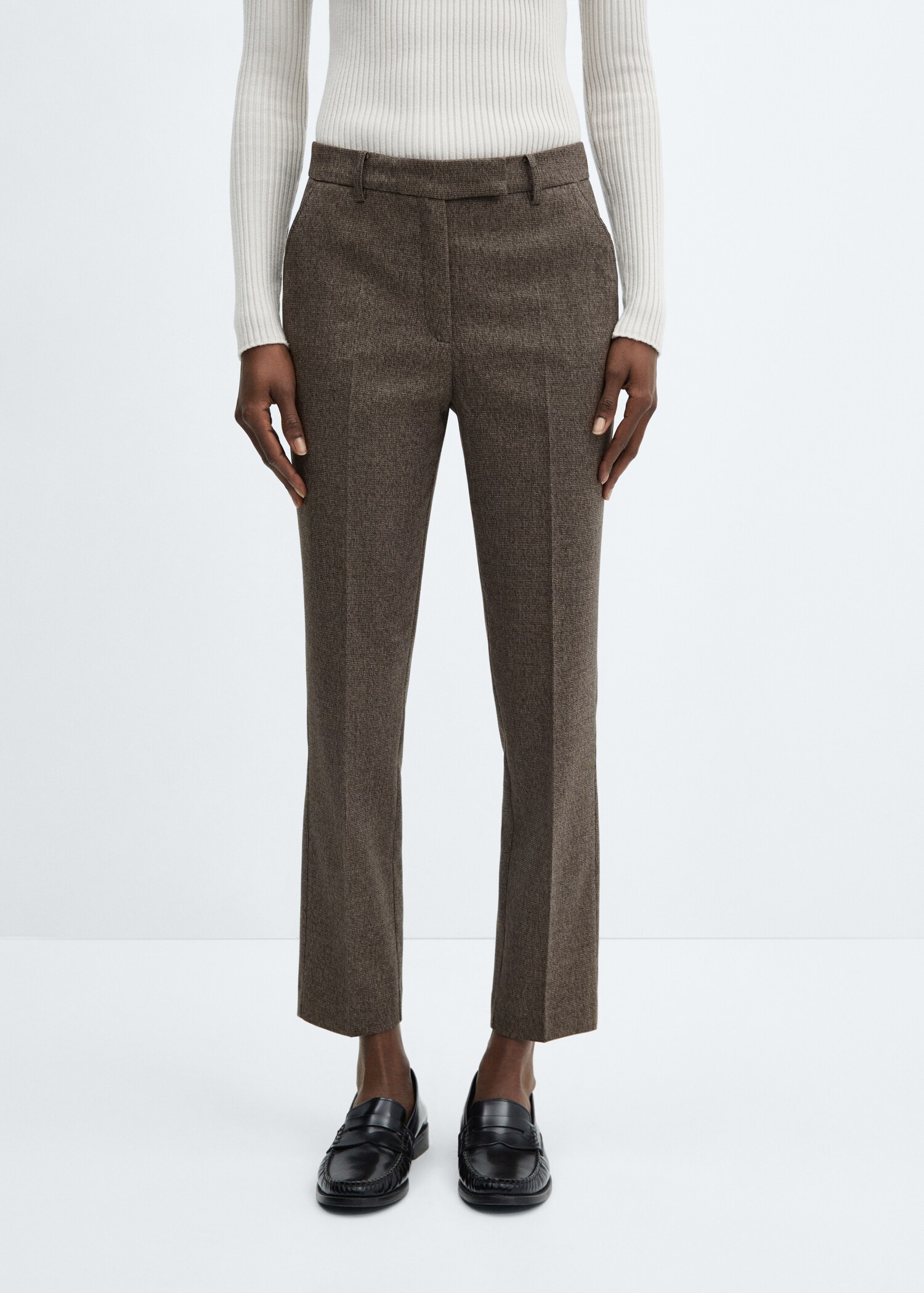 Pantalón skinny tiro medio - Plano medio