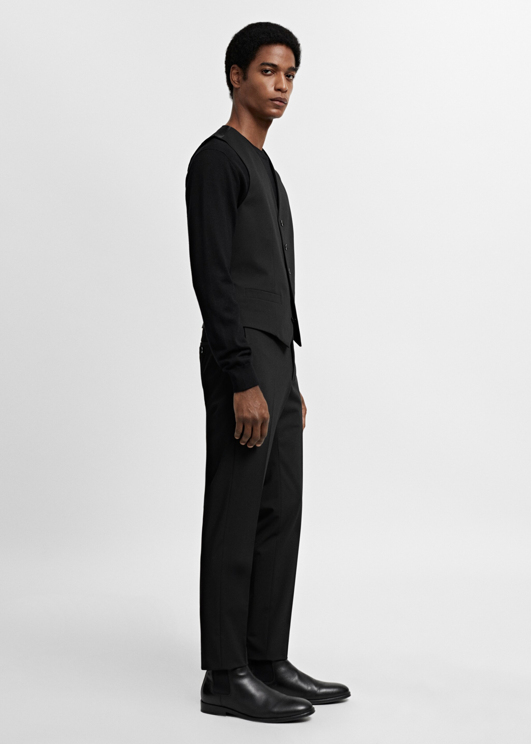Super slim-fit stretch-fabric suit vest - Details of the article 2, Black. Ref: 67060621-00.