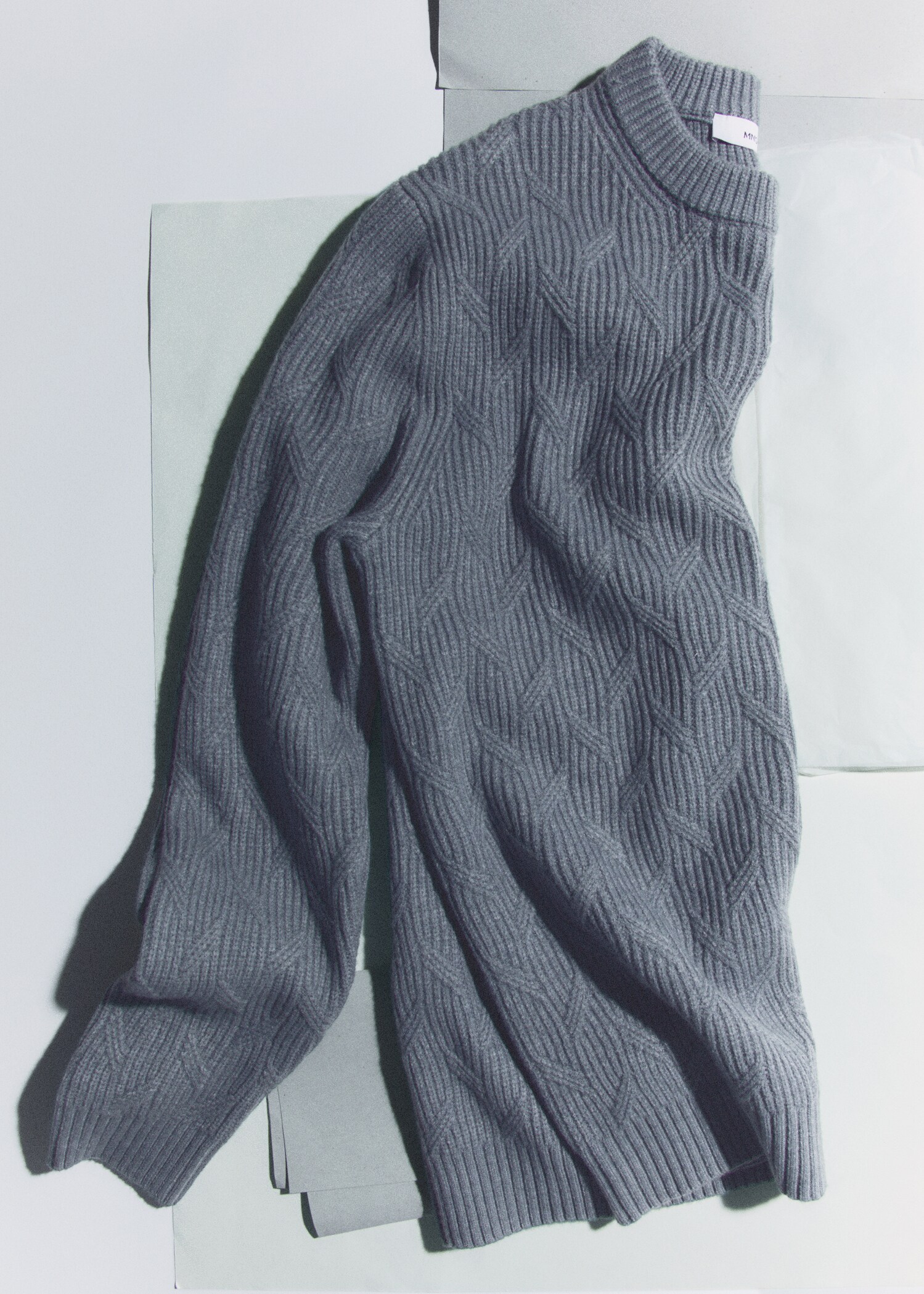 Pullover mit Zopfmuster - Detail des Artikels 5