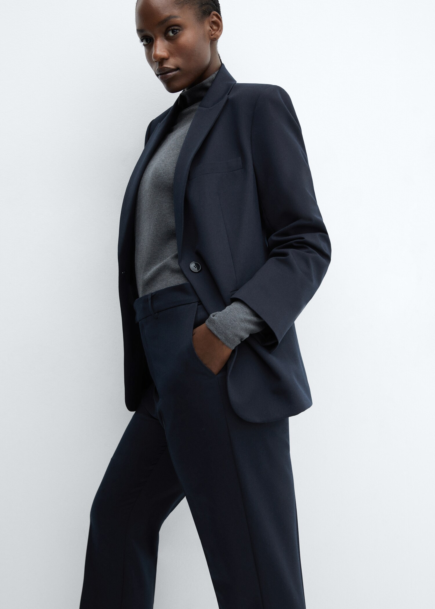 Straight suit trousers - Details of the article 4