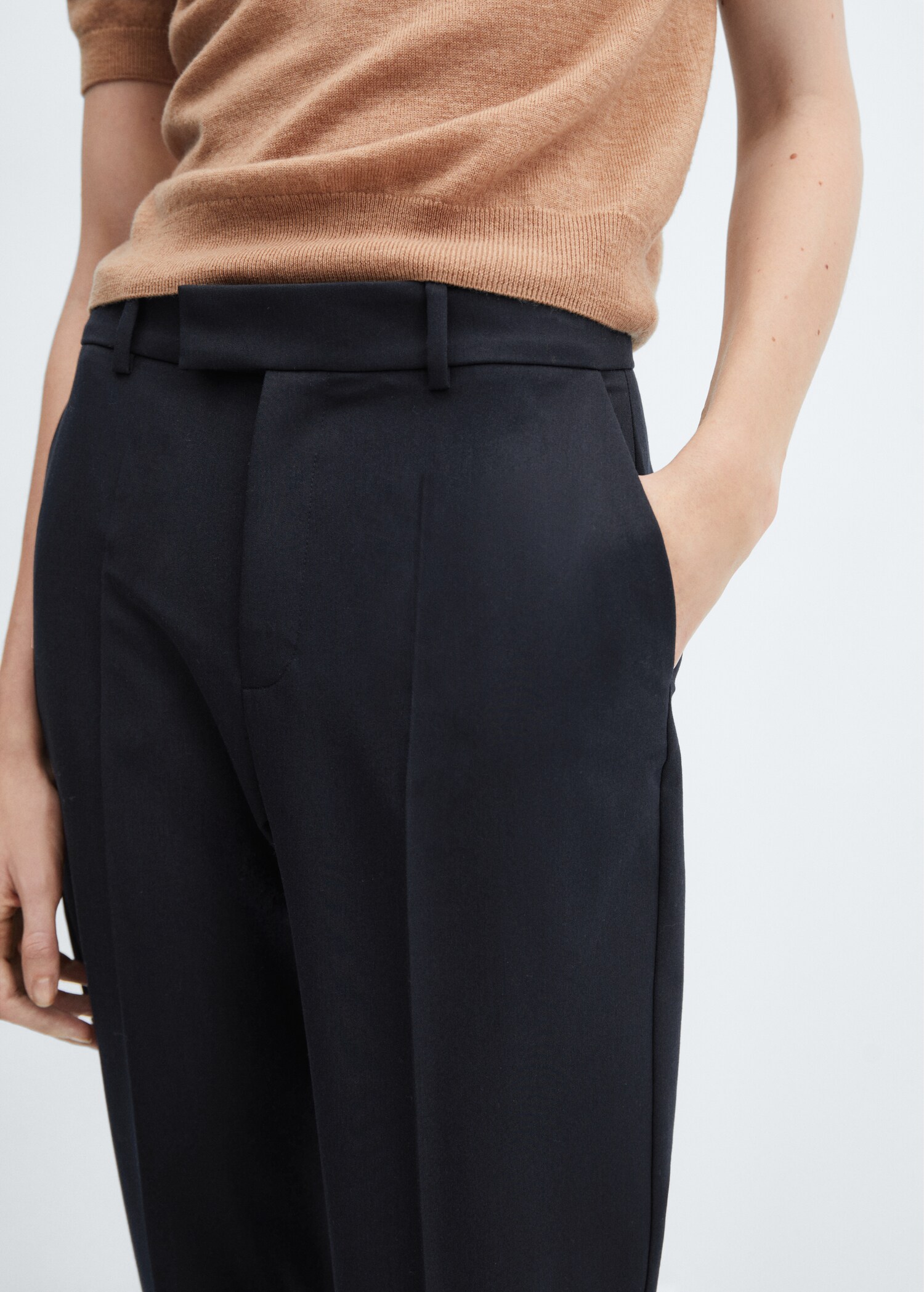 Straight suit trousers - Details of the article 6