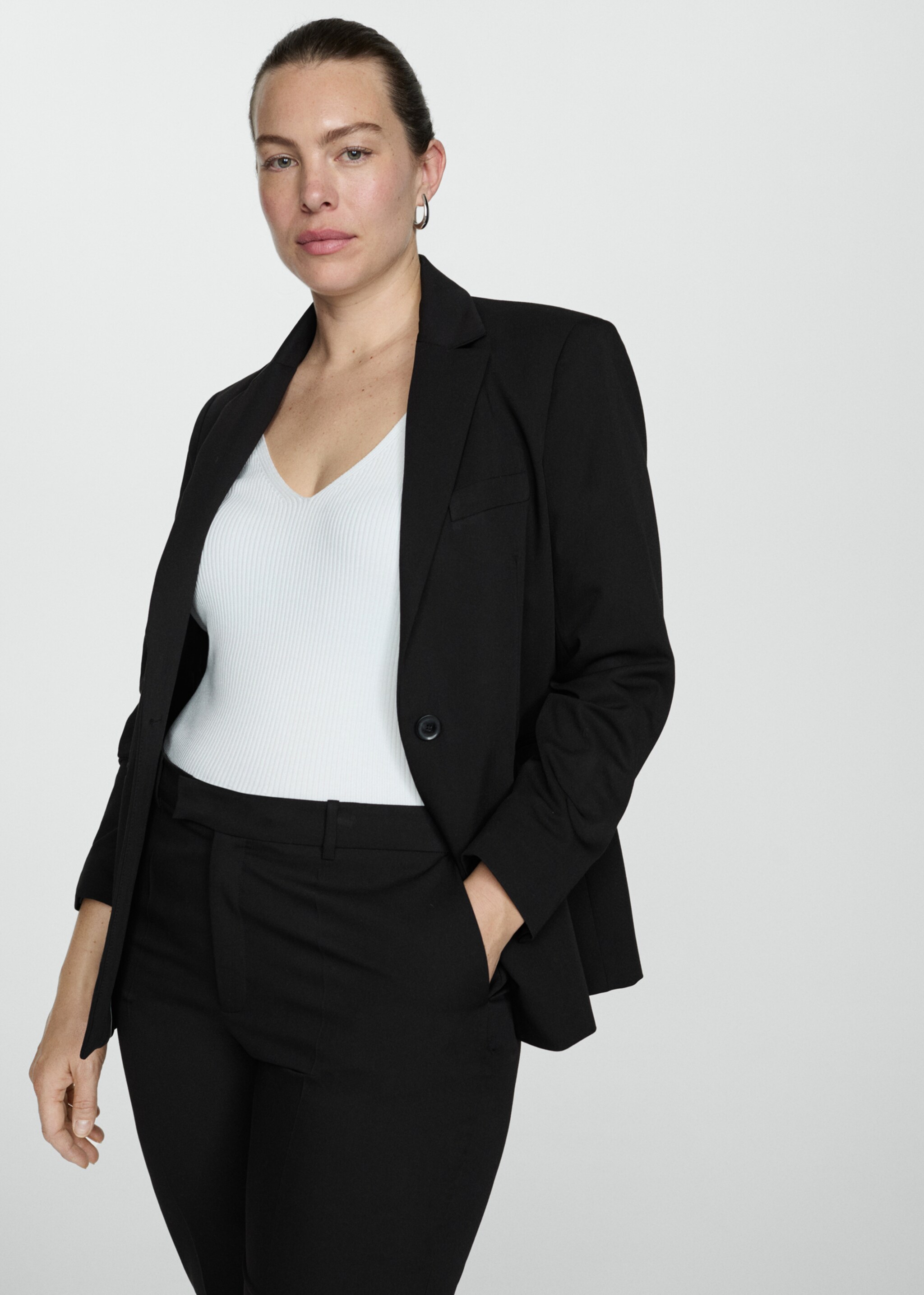 Straight suit trousers - Details of the article 5, Black. Ref: 67060666-00.