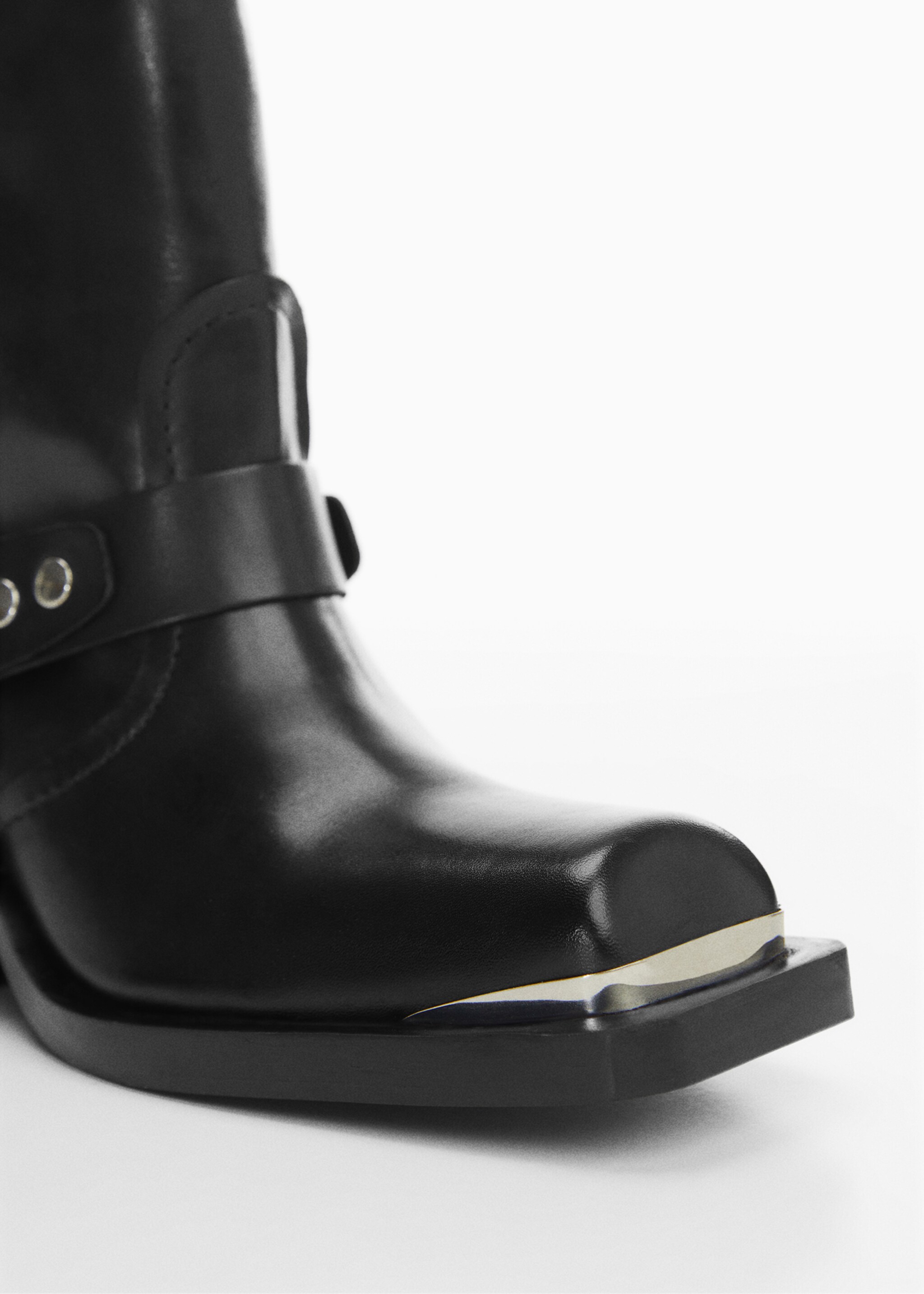 Buckle ankle boots - Details of the article 3, Black. Ref: 67060675-00.
