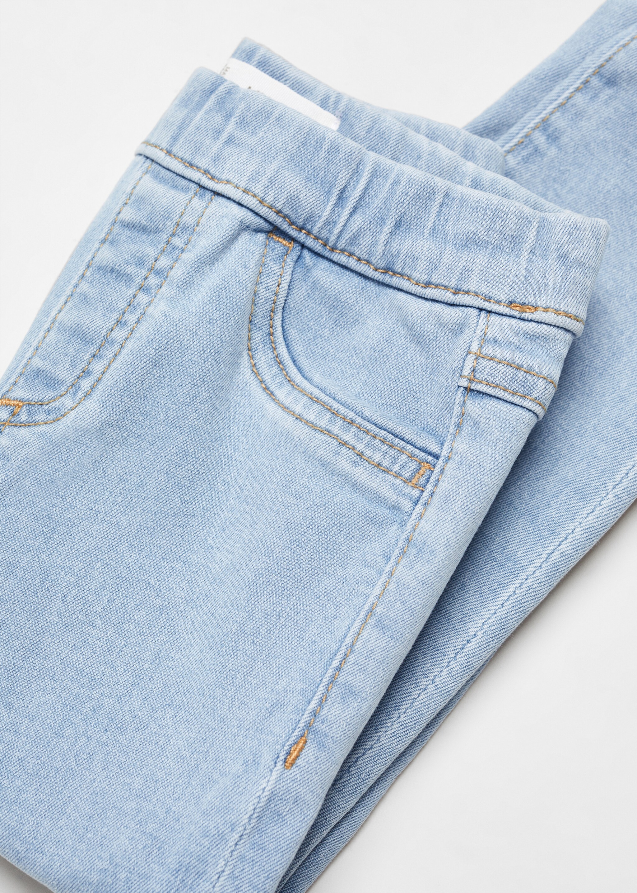 Jeans mit Tunnelzug - Detail des Artikels 8, Mittelblau. Ref: 67061009-00.