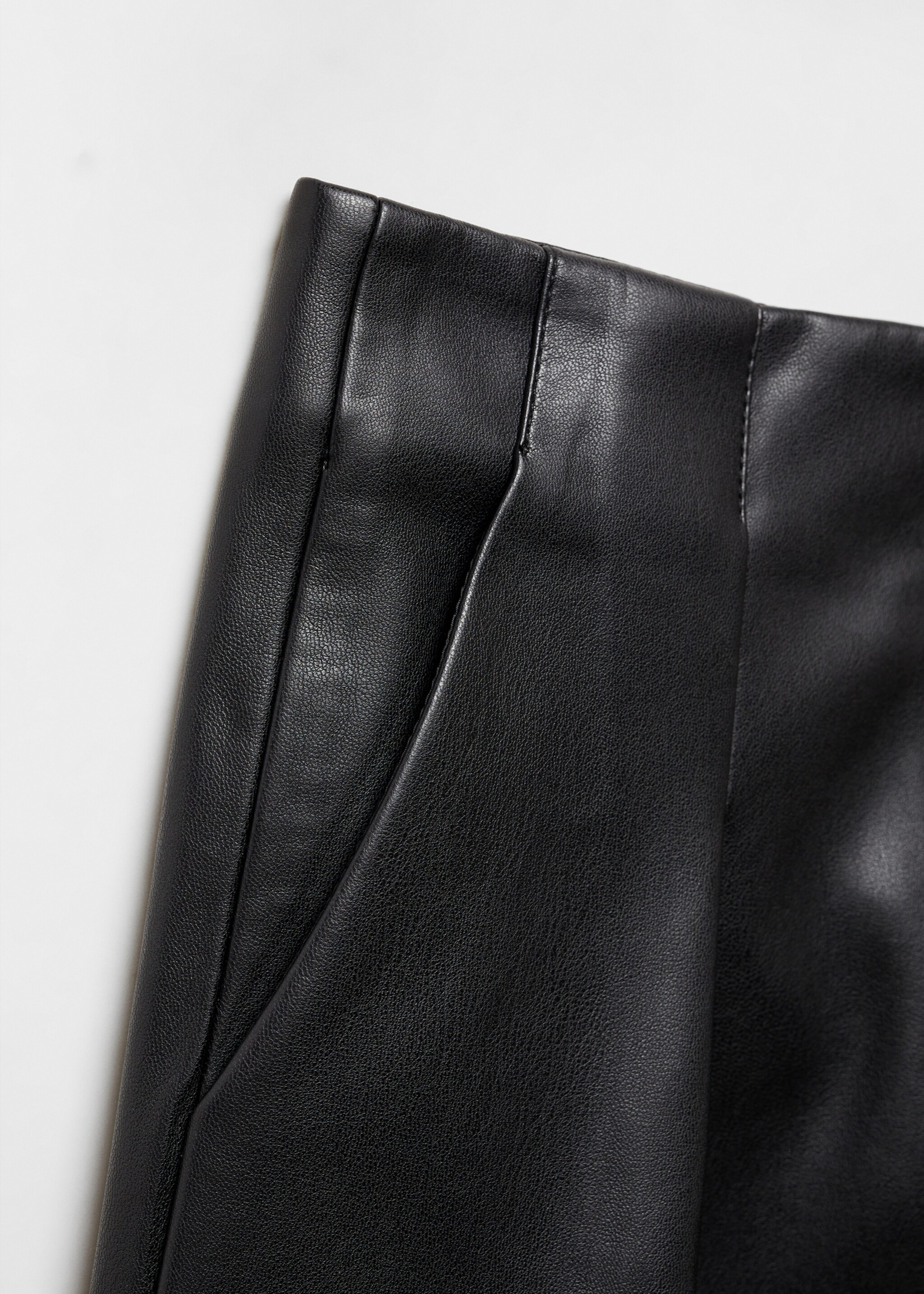Short pinces simili-cuir - Détail de l'article 8