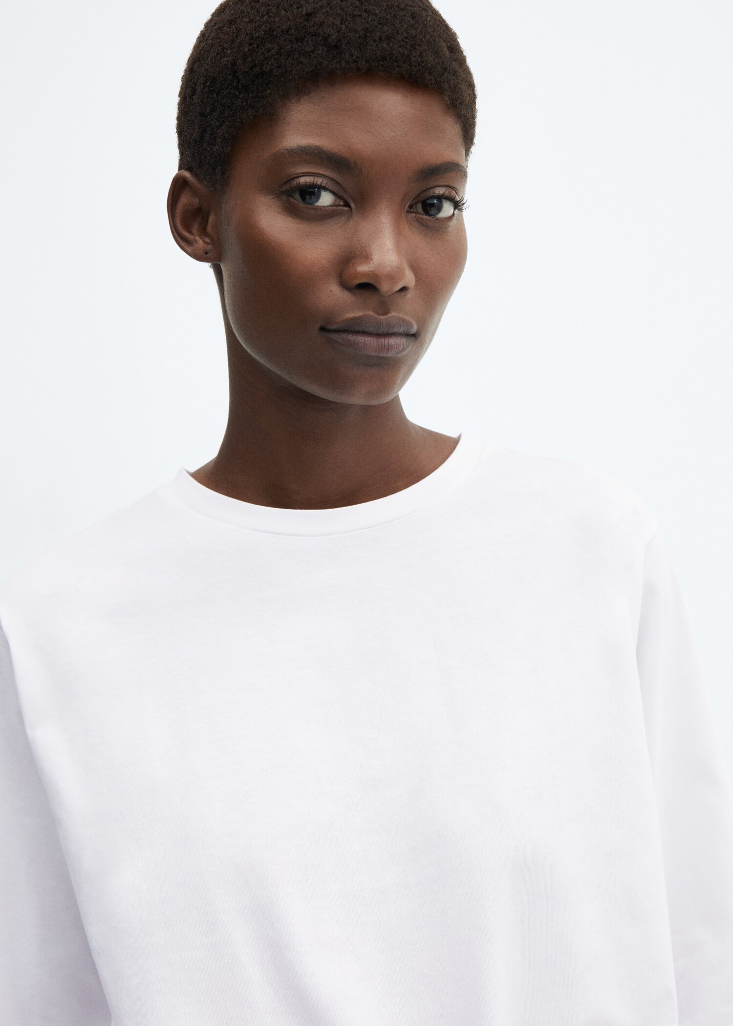 Two-piece striped cotton pyjamas - Details of the article 1