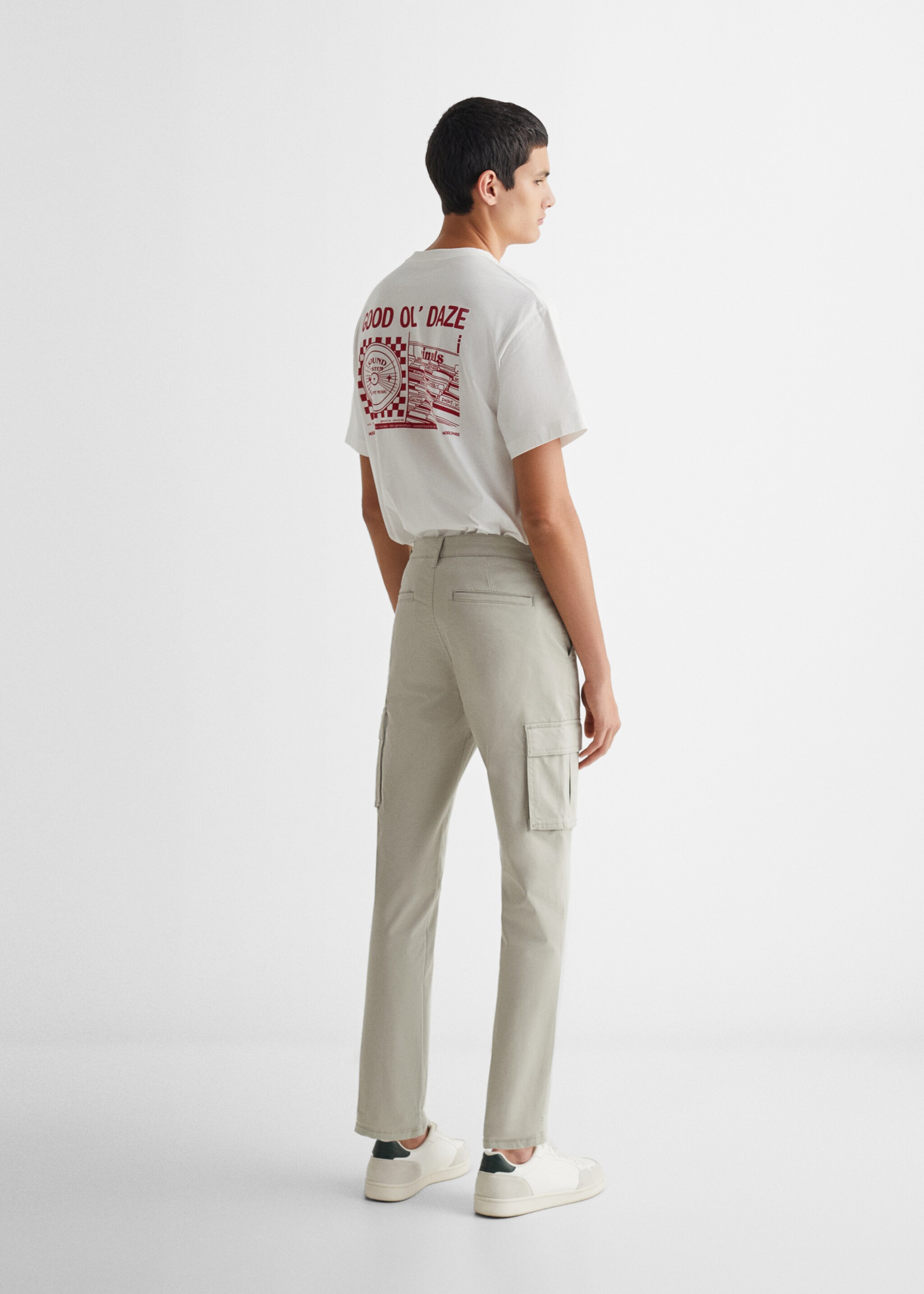 Cotton cargo trousers - Reverse of the article, Pastel Green. Ref: 67062912-00.