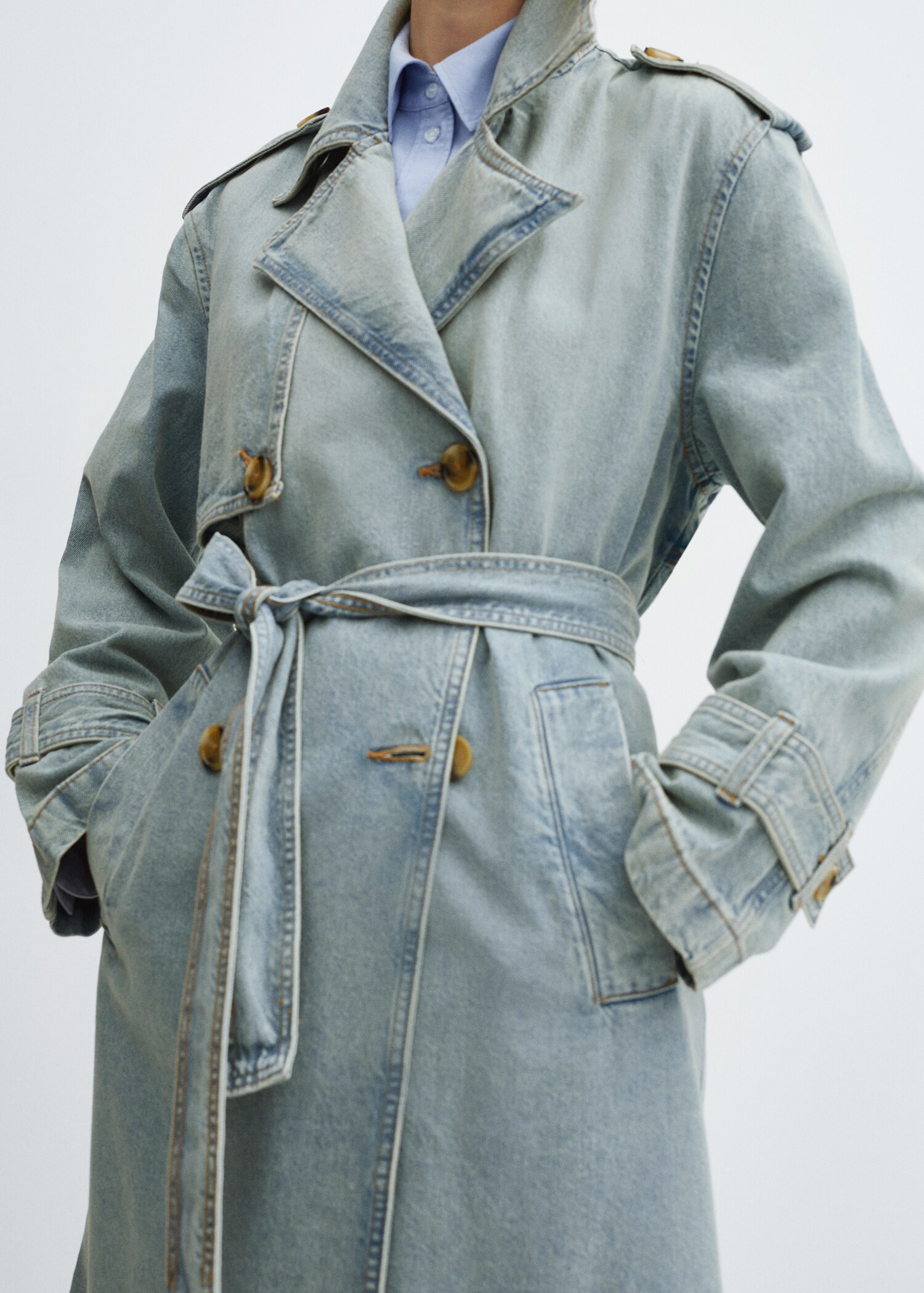 Double breasted denim trench - Details of the article 6