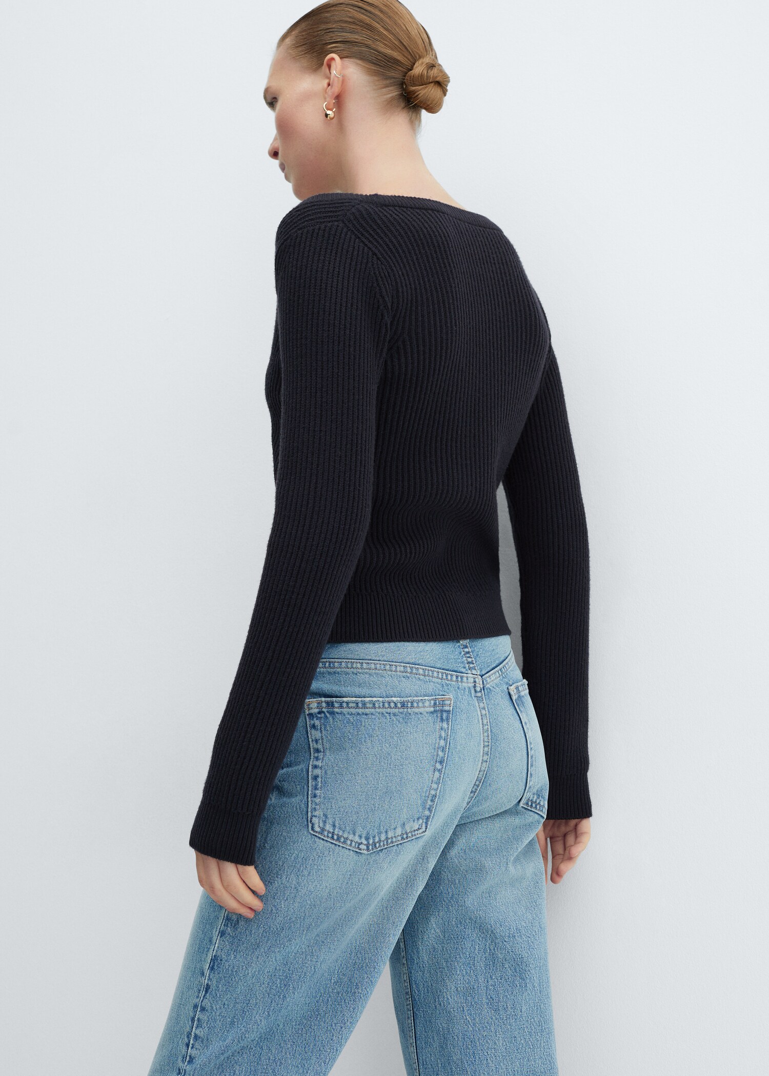 Pull-over décolleté plongeant - Verso de l’article