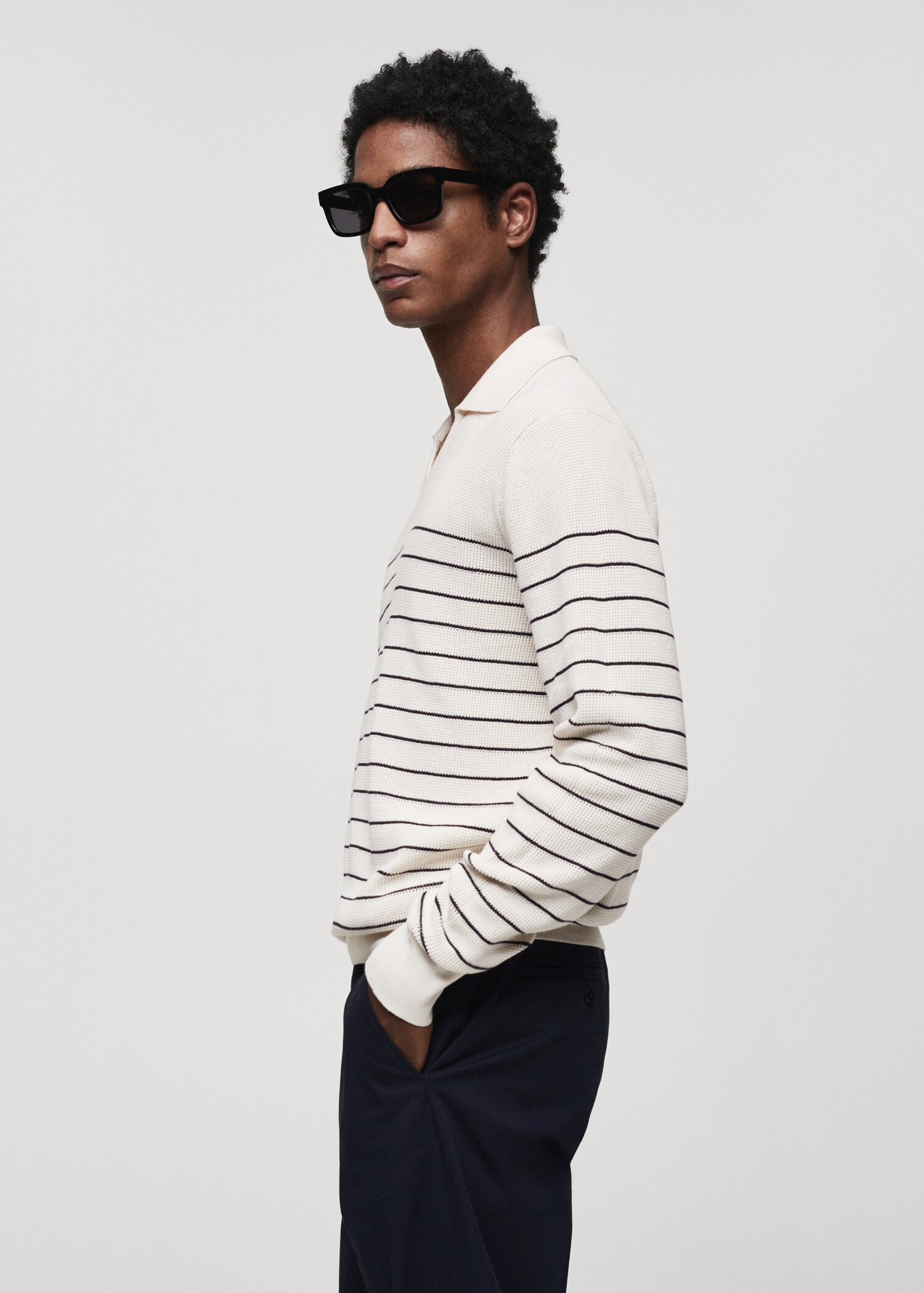 Pull-over style polo rayures - Détail de l'article 2