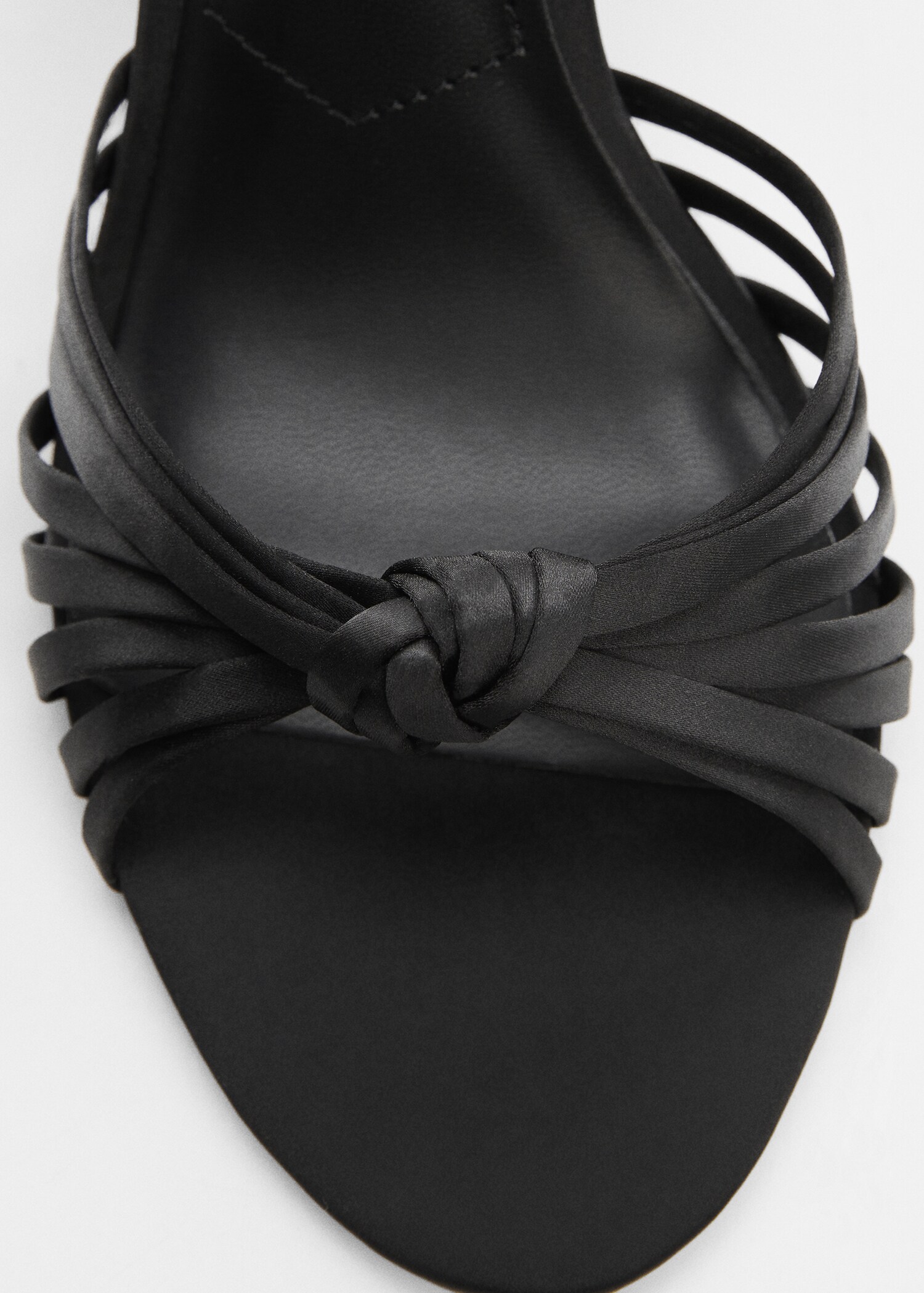 Strappy heeled sandals - Details of the article 1