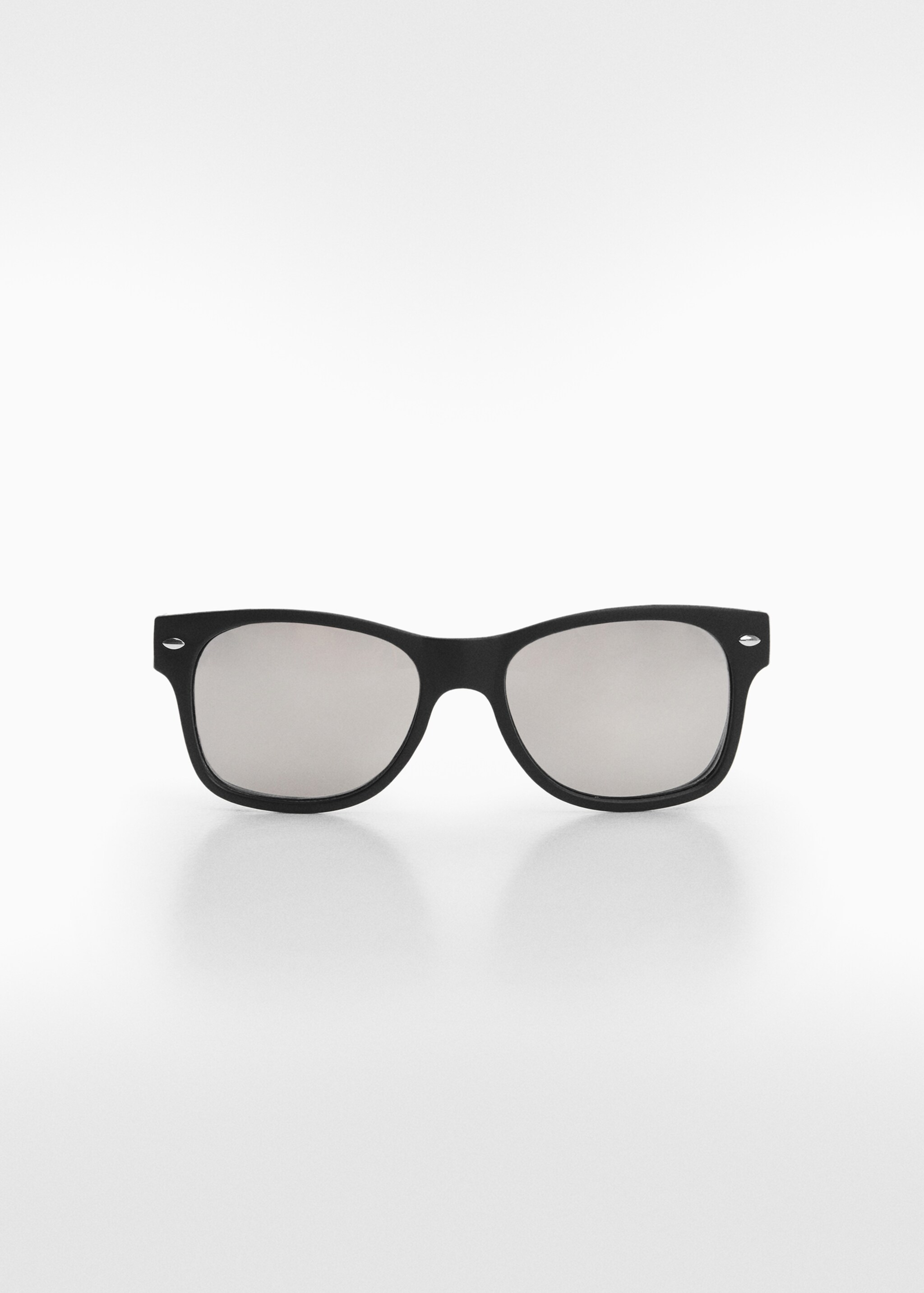 Resin frame sunglasses - Article without model