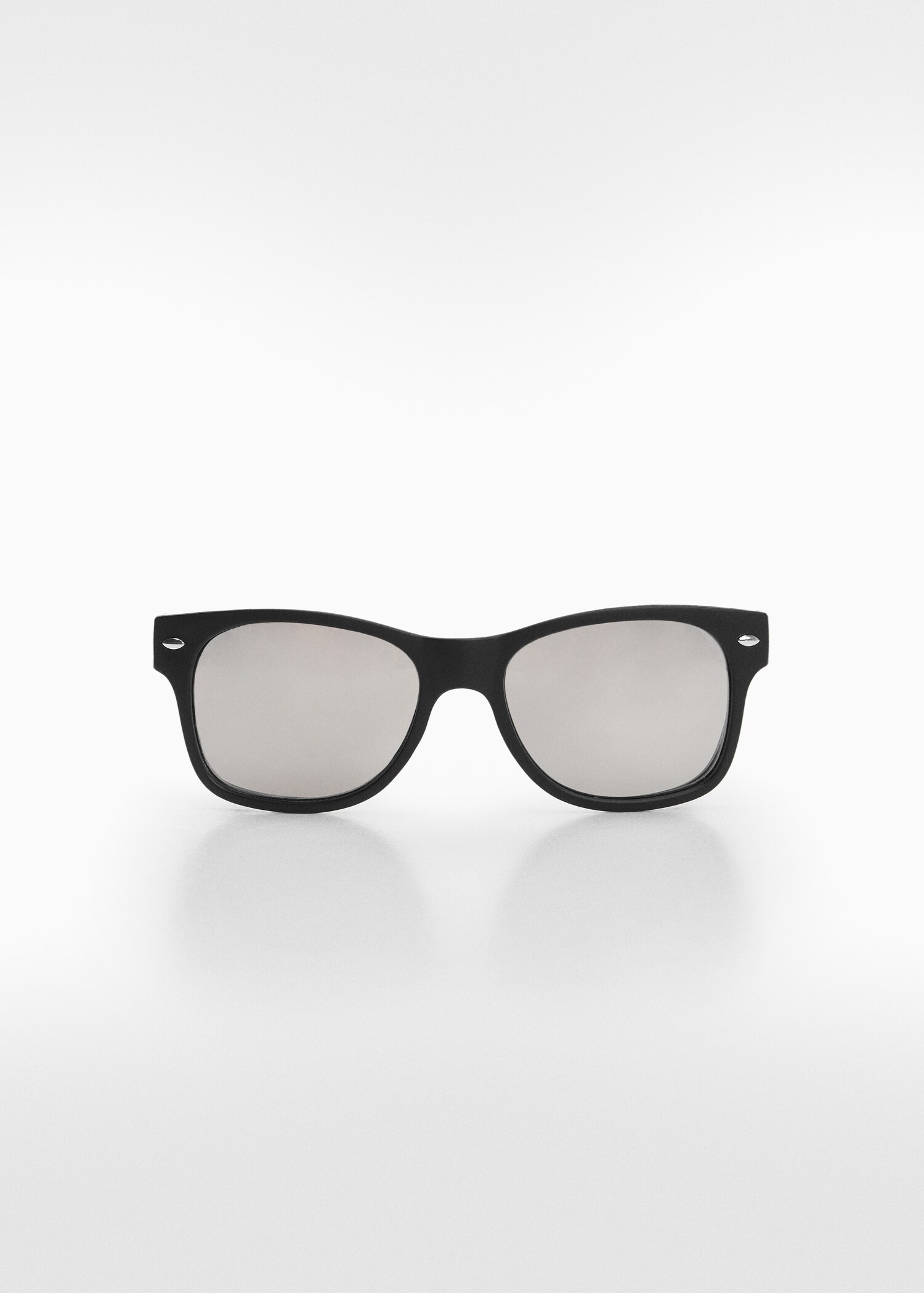 Lunettes de soleil monture plastique - Article sans modèle